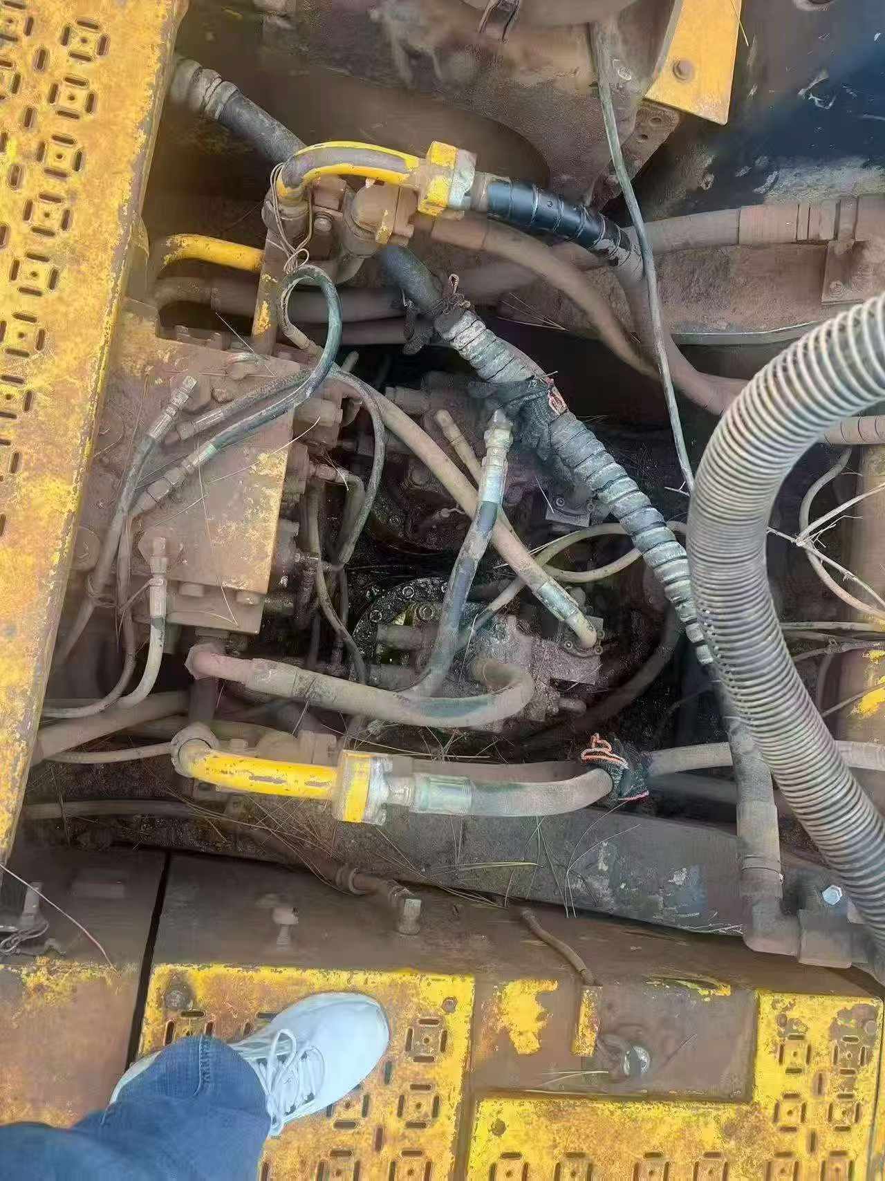 شراء حفارة Hyundai R455LC-7 مستعملة / 5