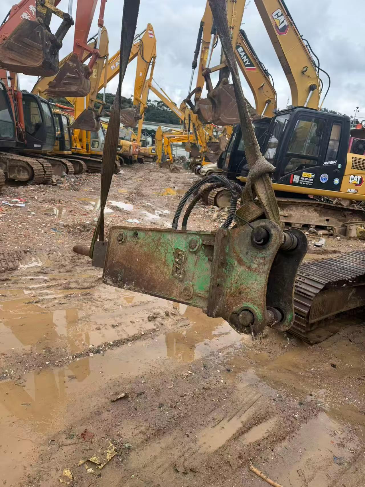 Buy Komatsu PC60-7E Used Excavator / 9
