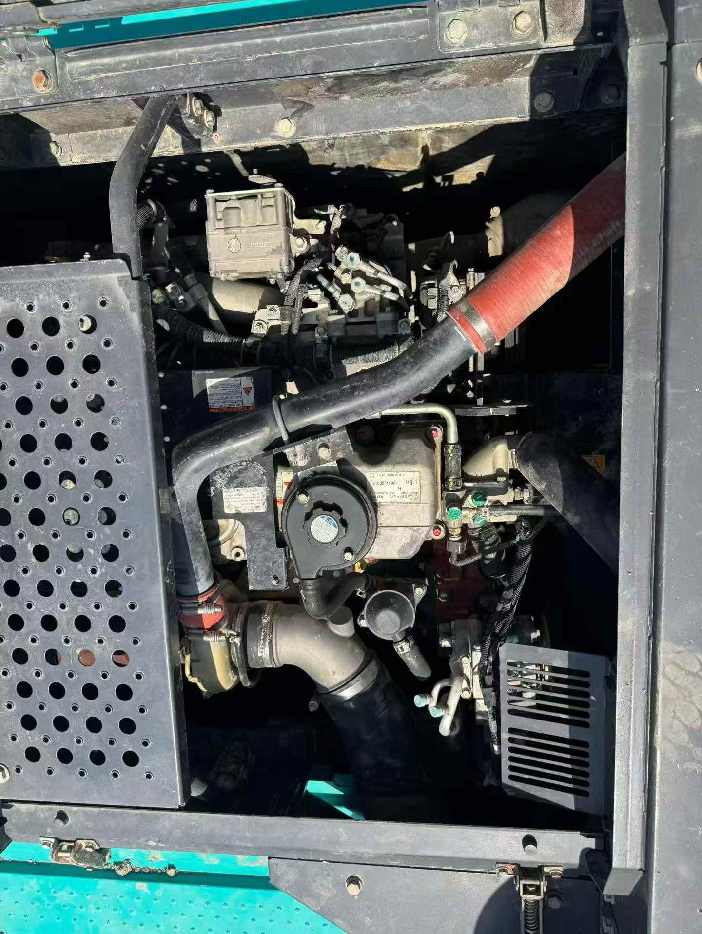 شراء حفارة Kobelco SK500LC-10 مستعملة / 8