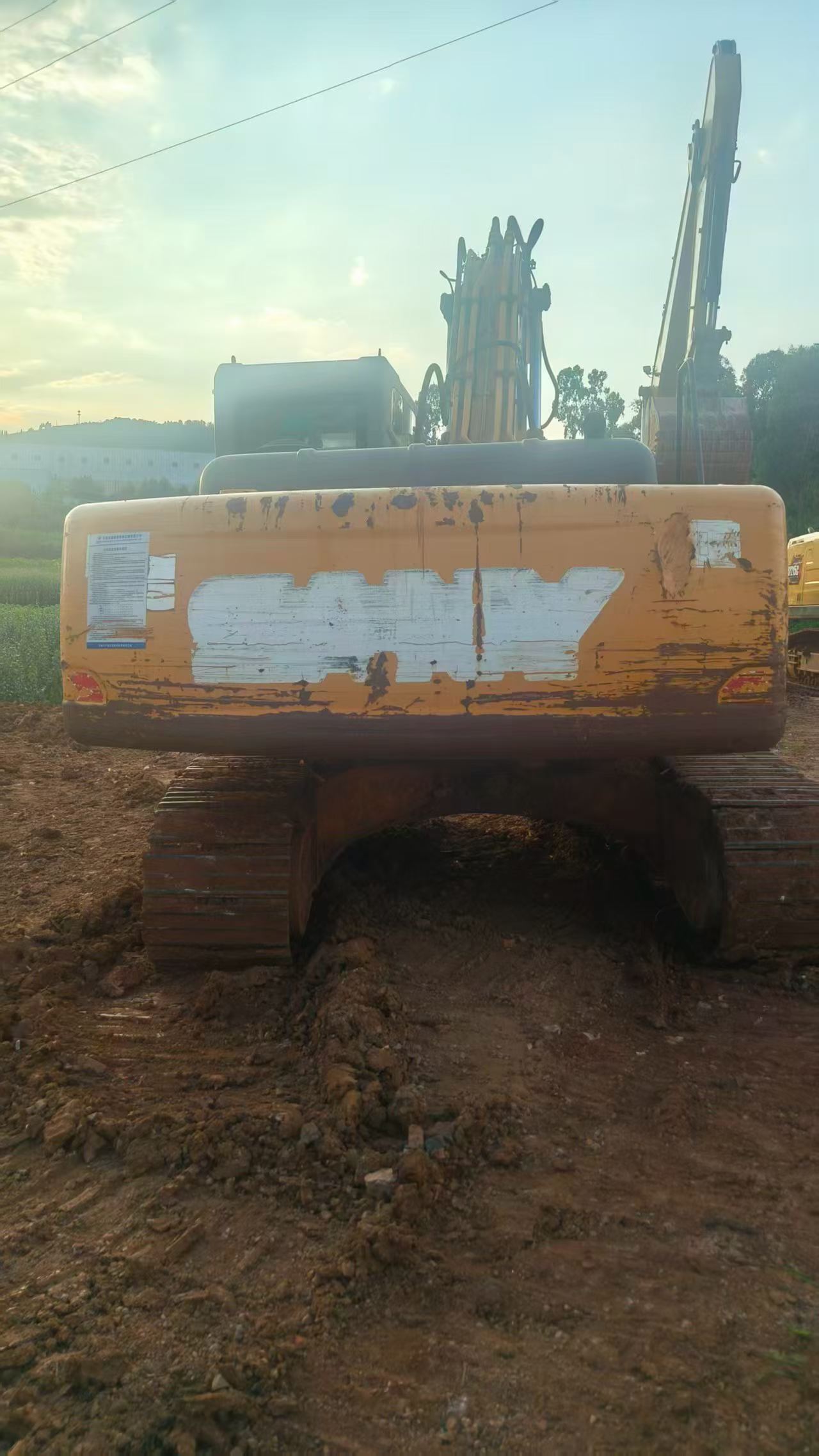 Buy Sany SY215C-8 Used Excavator / 2