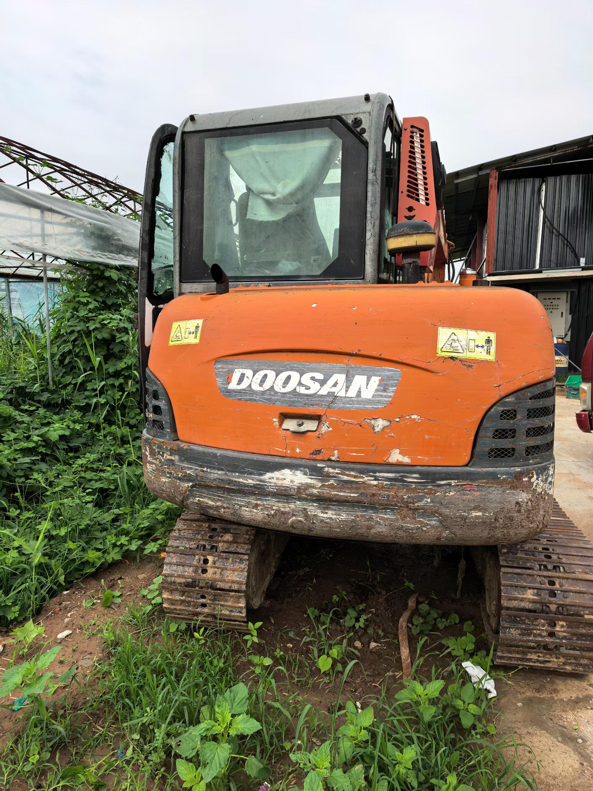 Buy Doosan DH60 Used Excavator Buy Doosan DH60 Used Excavator