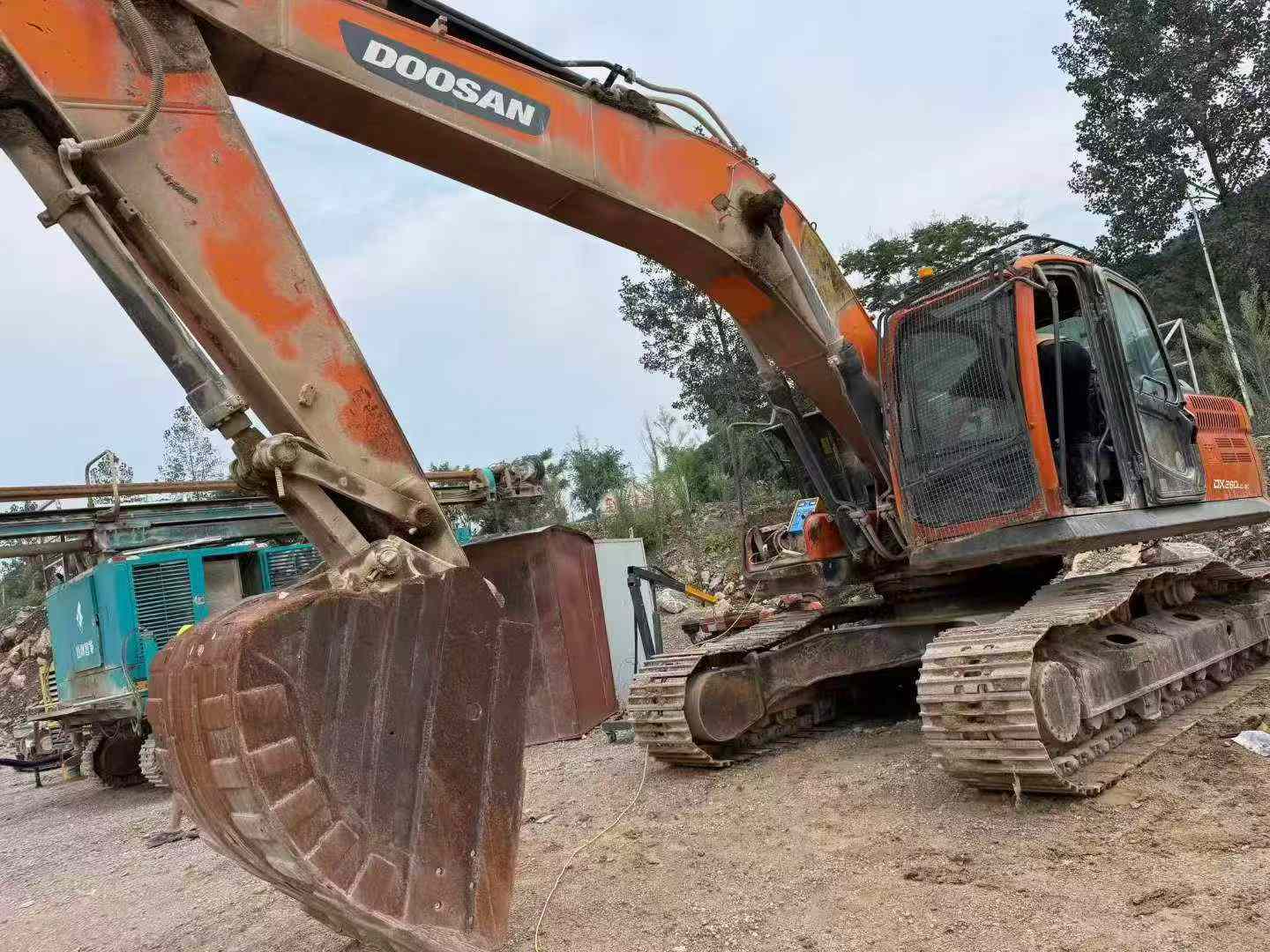 Compre Escavadeira Doosan DX230LC Usada / 7 Compre Escavadeira Doosan DX230LC Usada / 7