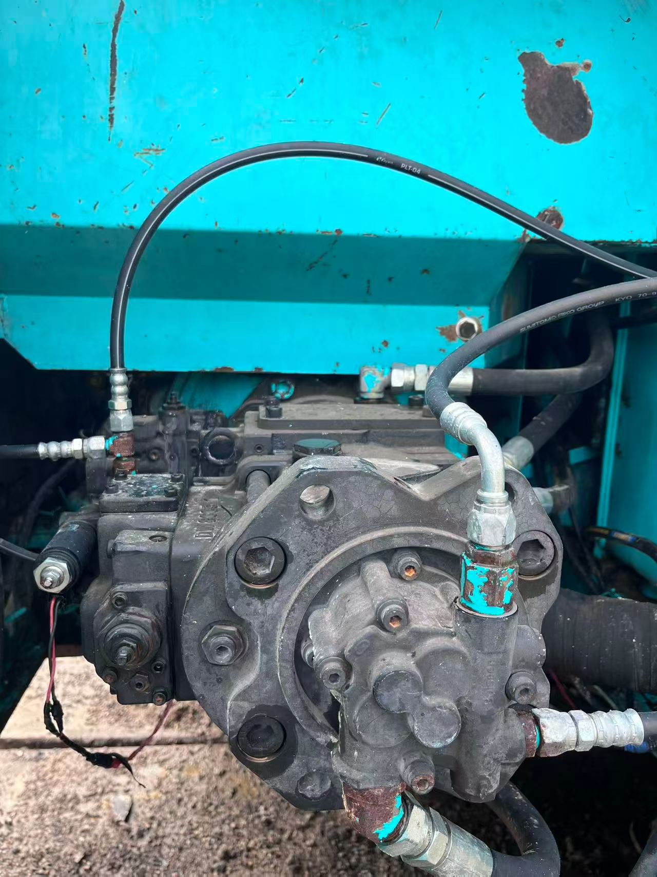 Купить Подержанный Экскаватор Kobelco SK200-6E / 8