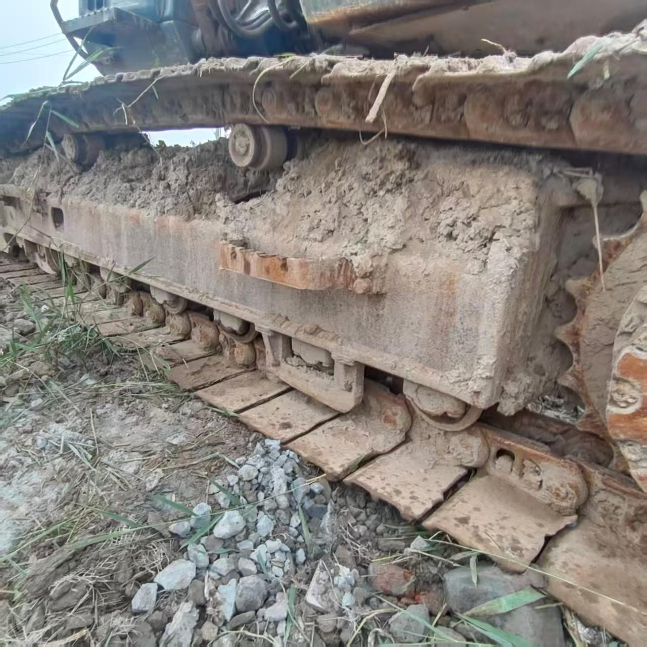 Buy Hitachi EX210LC Used Excavator / 7