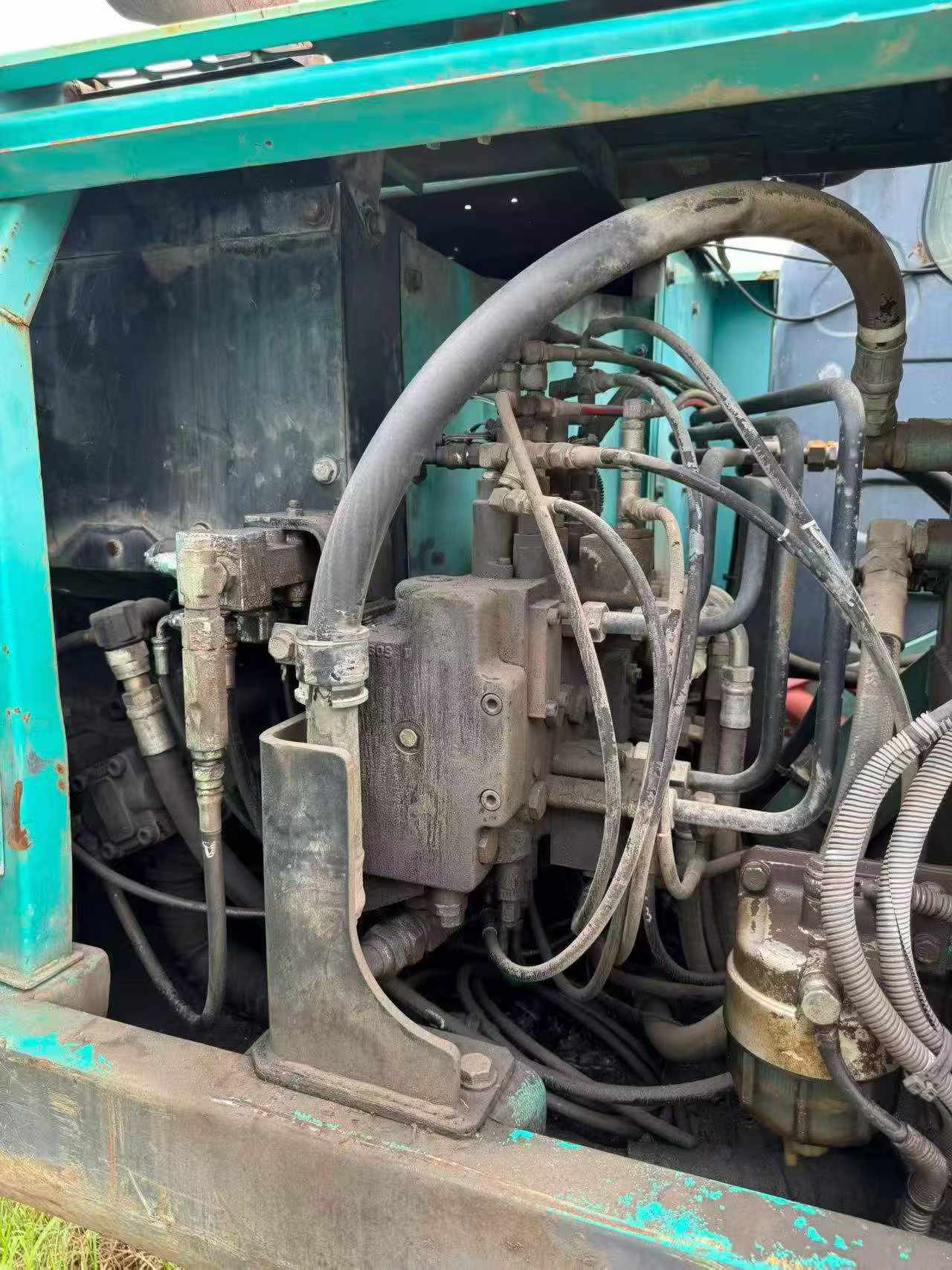 Compre Escavadeira Kobelco SK75-8 Usada / 8