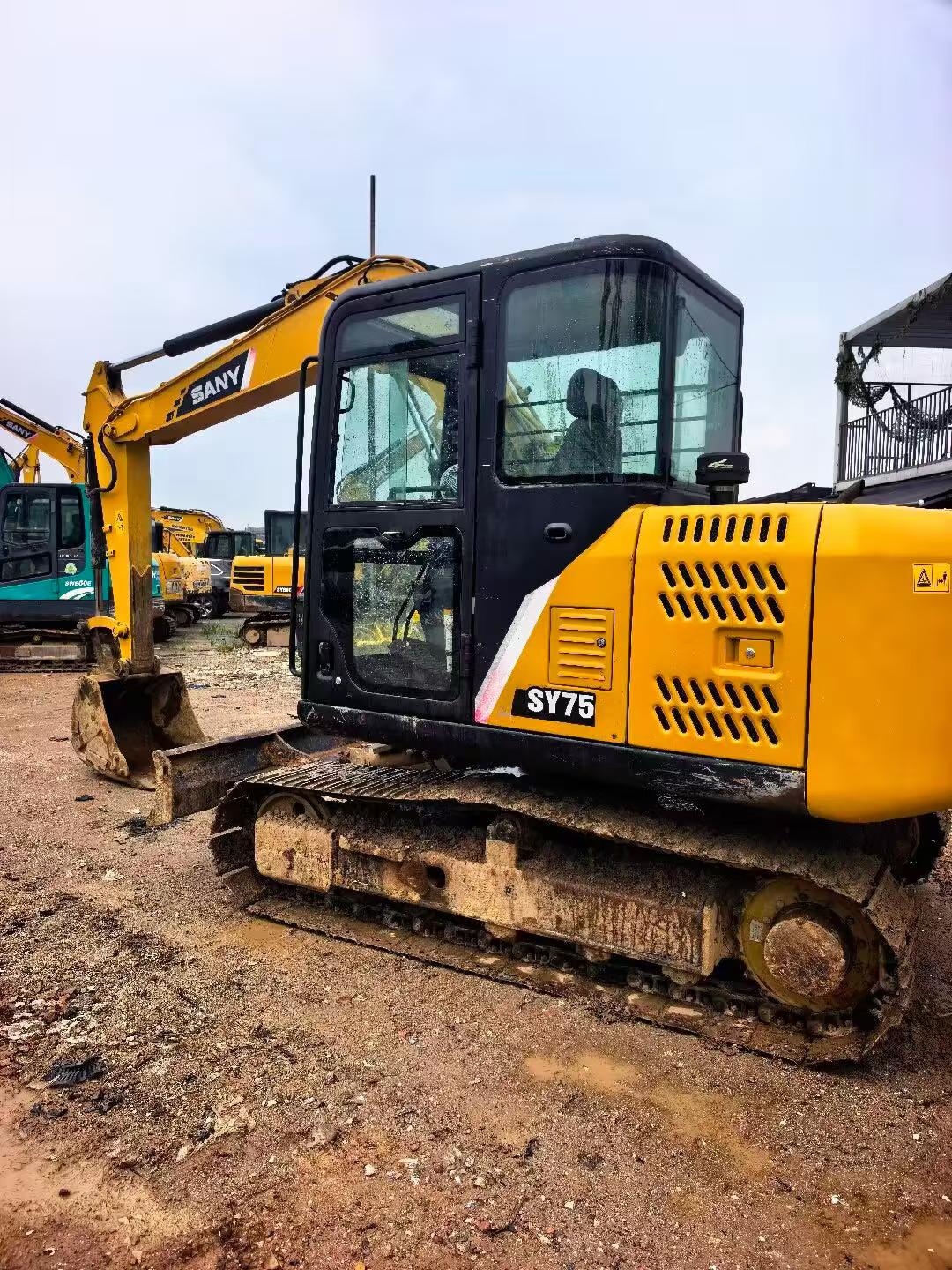 Buy Sany SY75 Used Excavator / 9 Buy Sany SY75 Used Excavator / 9