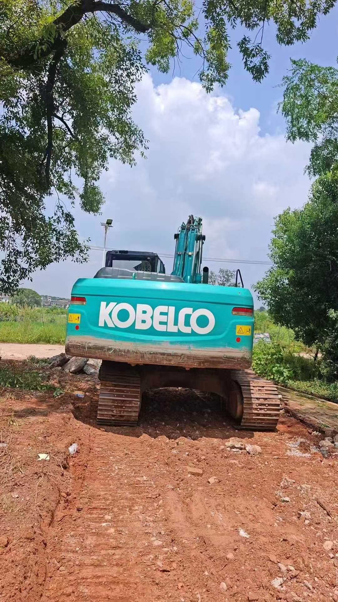 شراء حفارة Kobelco SK200 مستعملة / 4