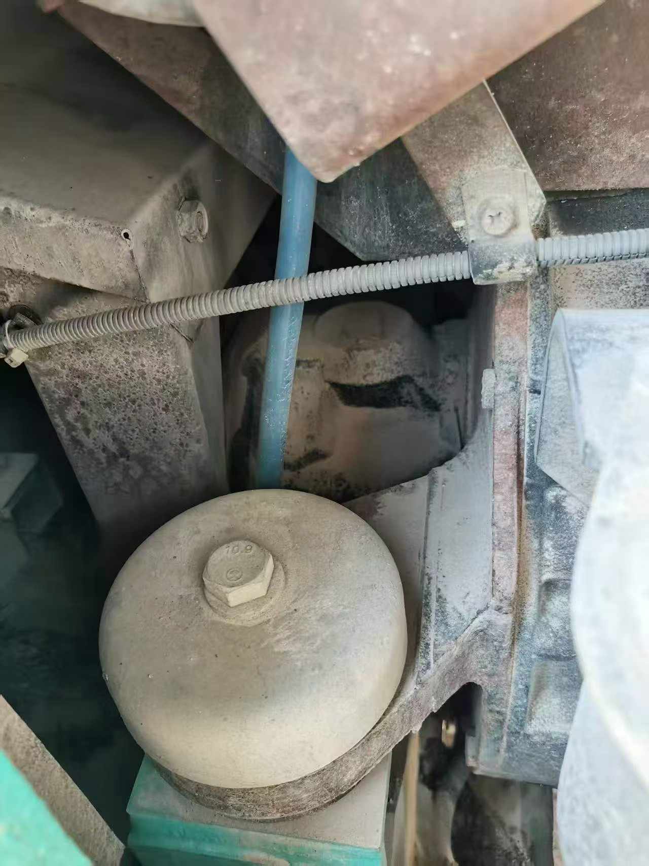Compre Escavadeira Kobelco SK60 Usada / 8