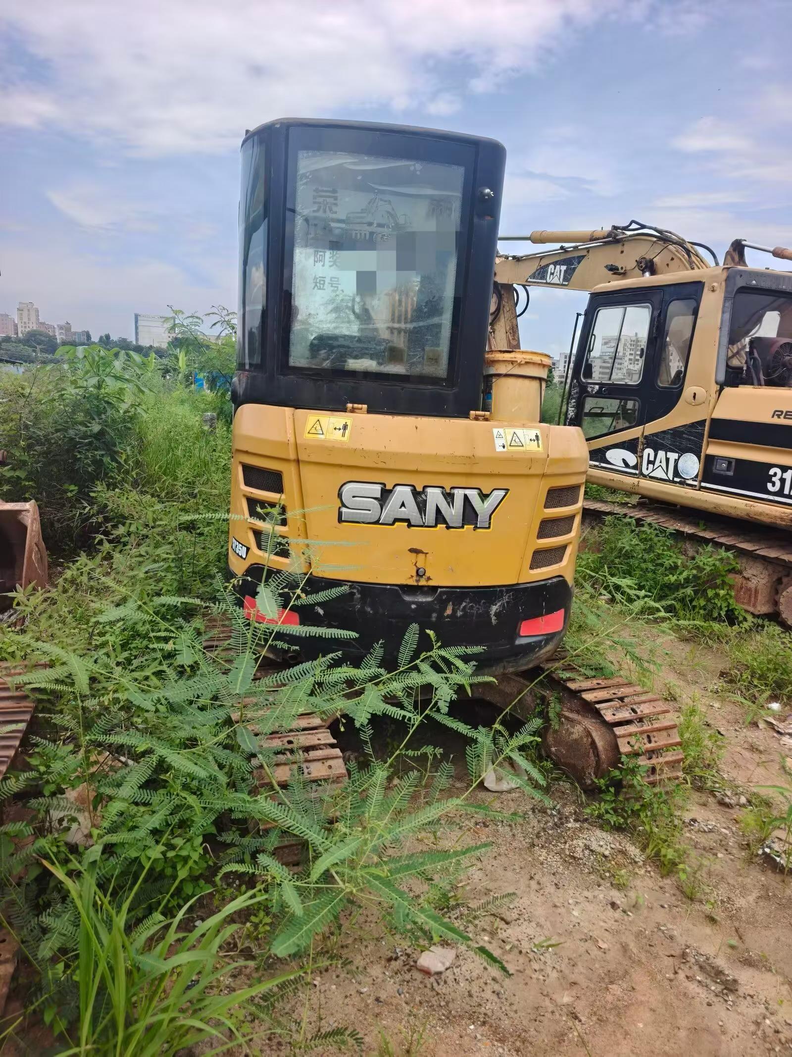 Comprar Sany SY35U Usado Escavadeira