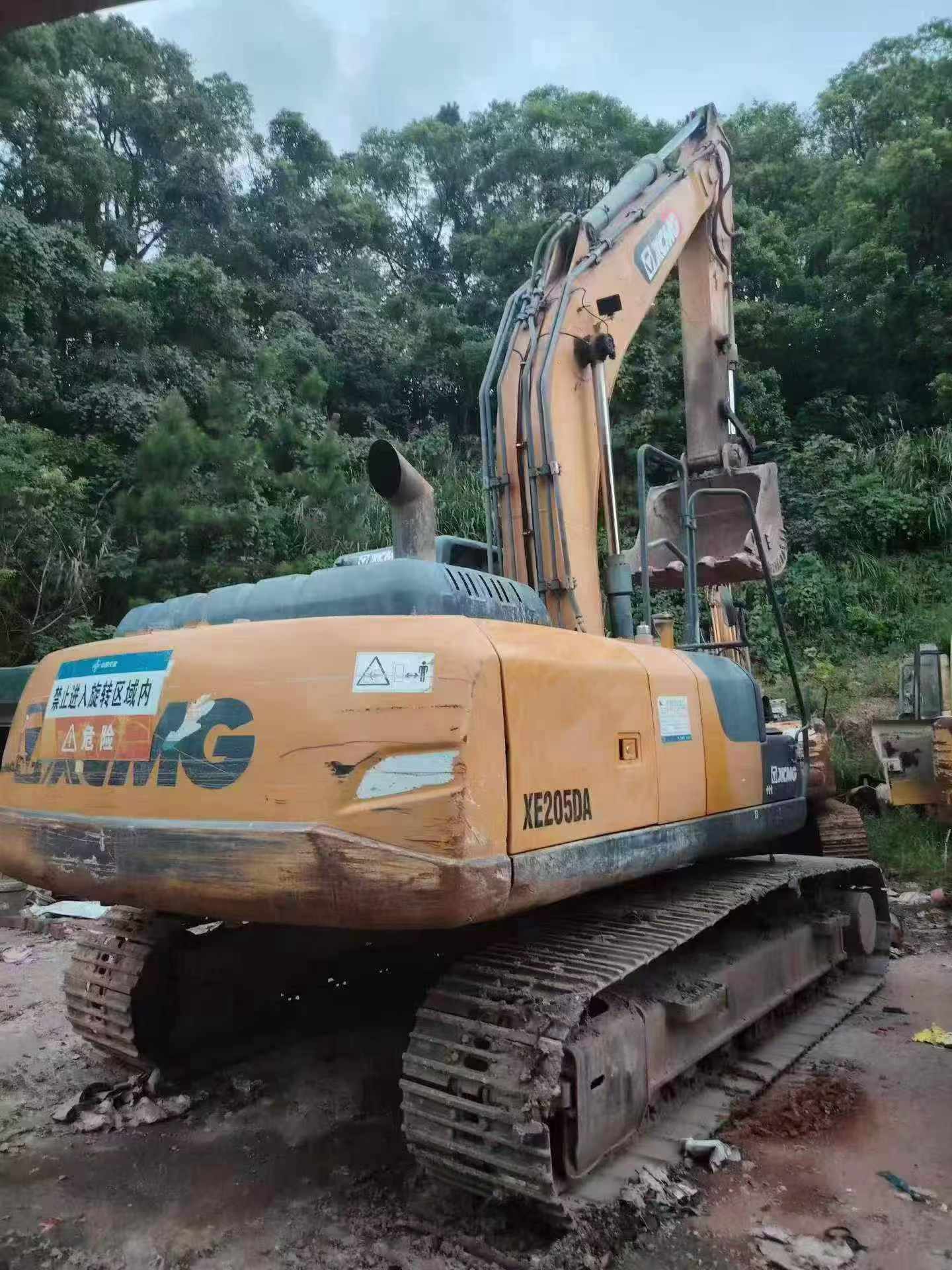 Купить Подержанный Экскаватор XCMG XE200DA / 2