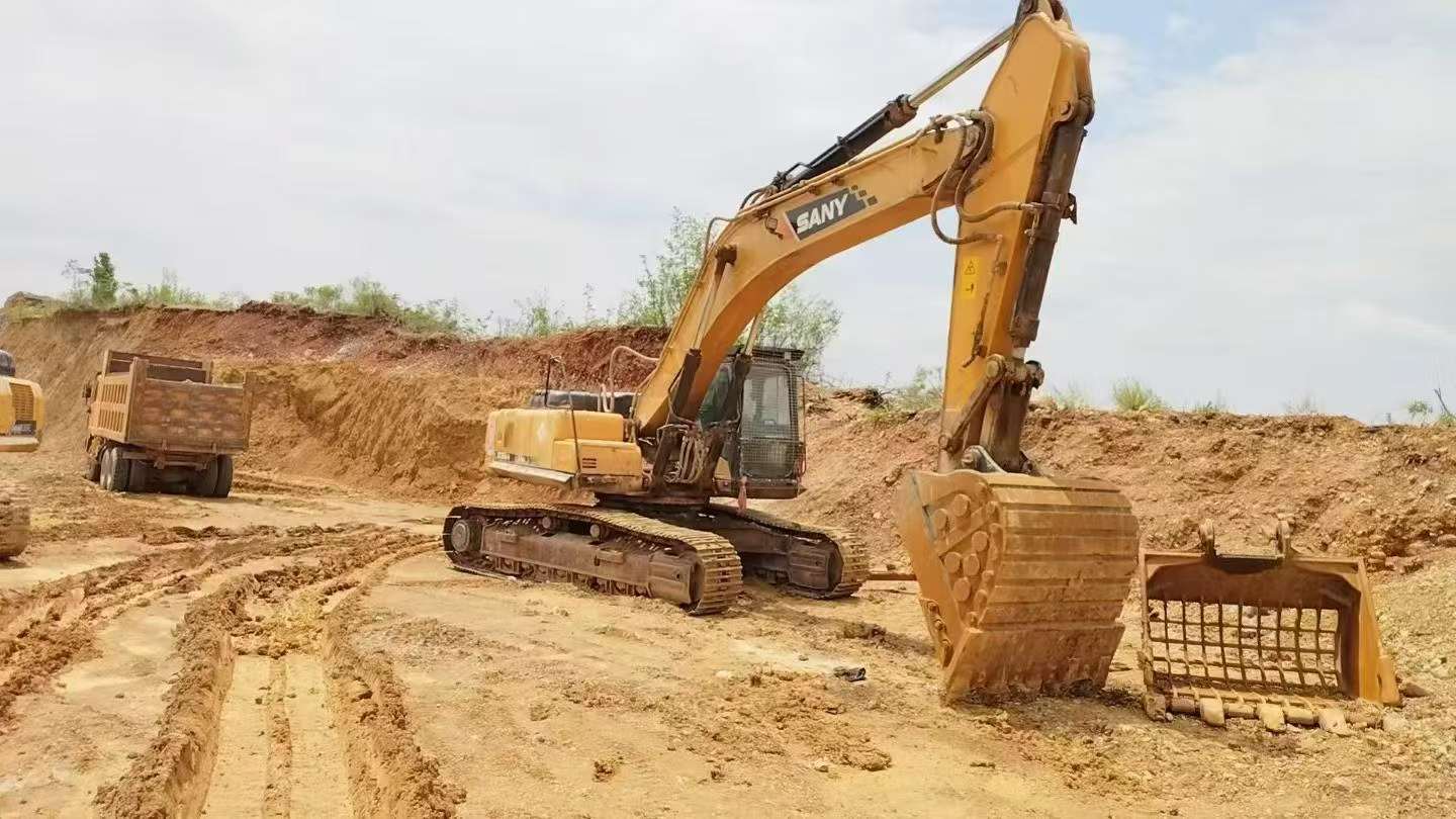 Comprar Sany SY365C Usado Escavadeira