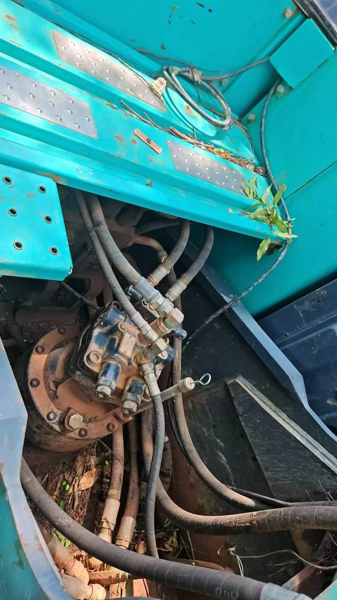 شراء حفارة Kobelco SK200 مستعملة / 2