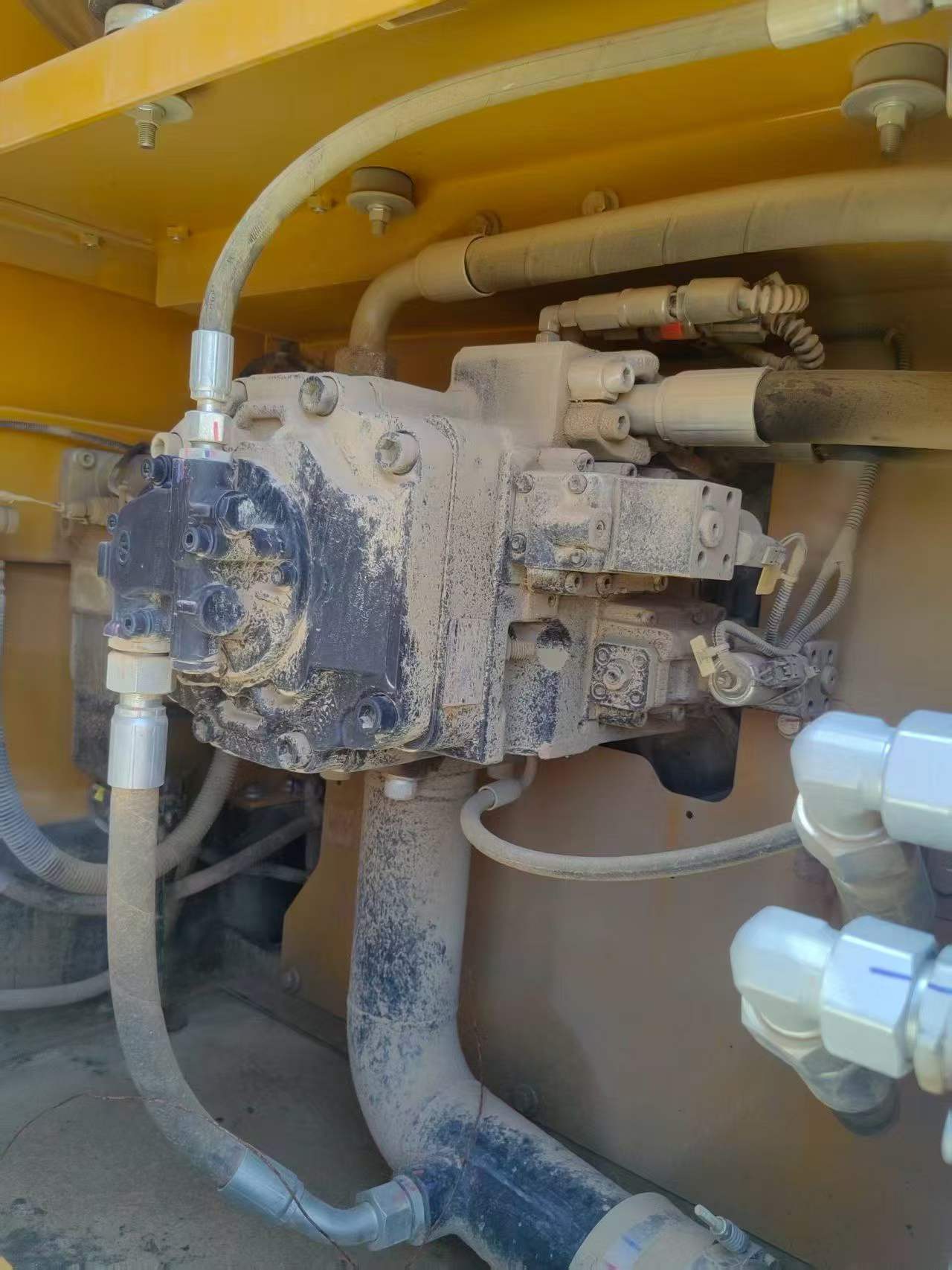 Buy Sany SY205C Used Excavator / 7