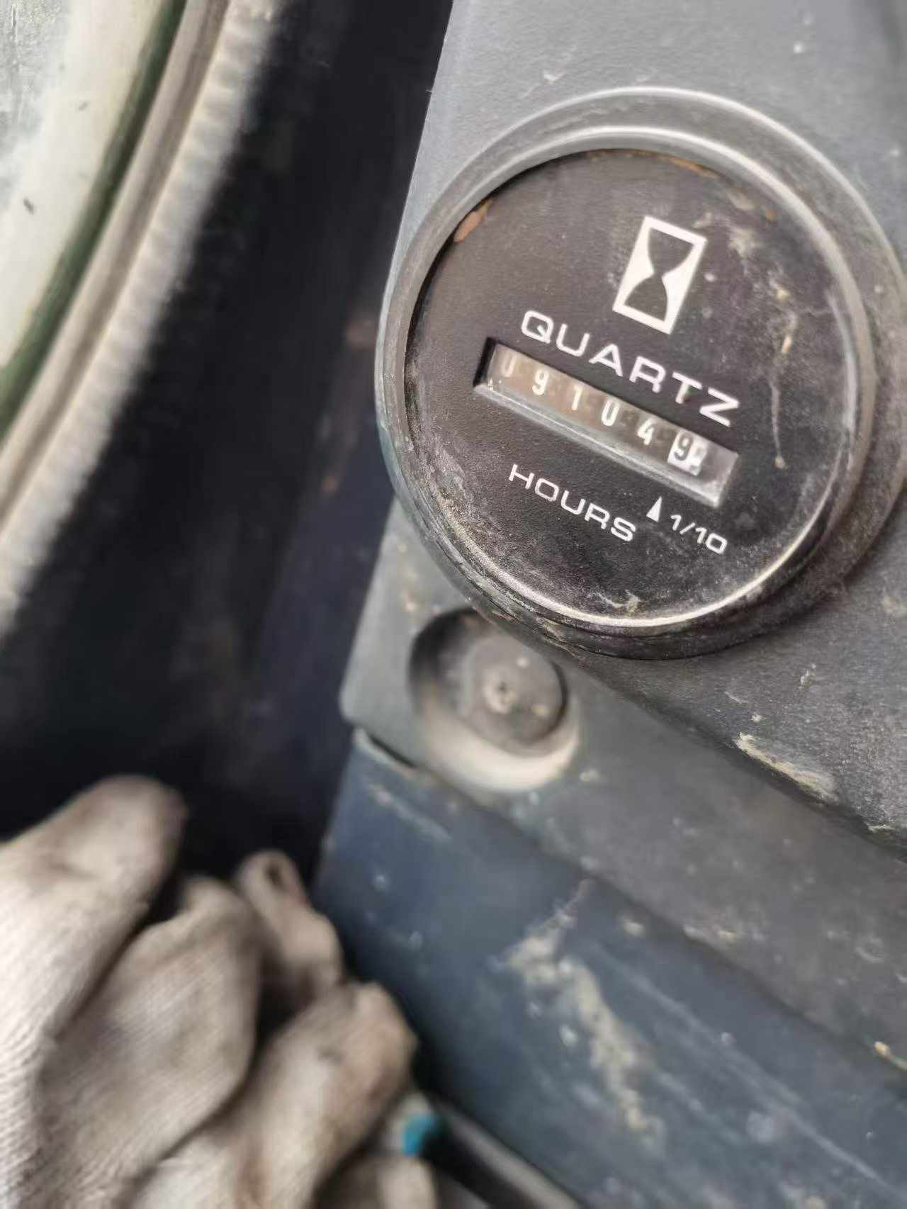 Compre Escavadeira Kobelco SK60 Usada / 5