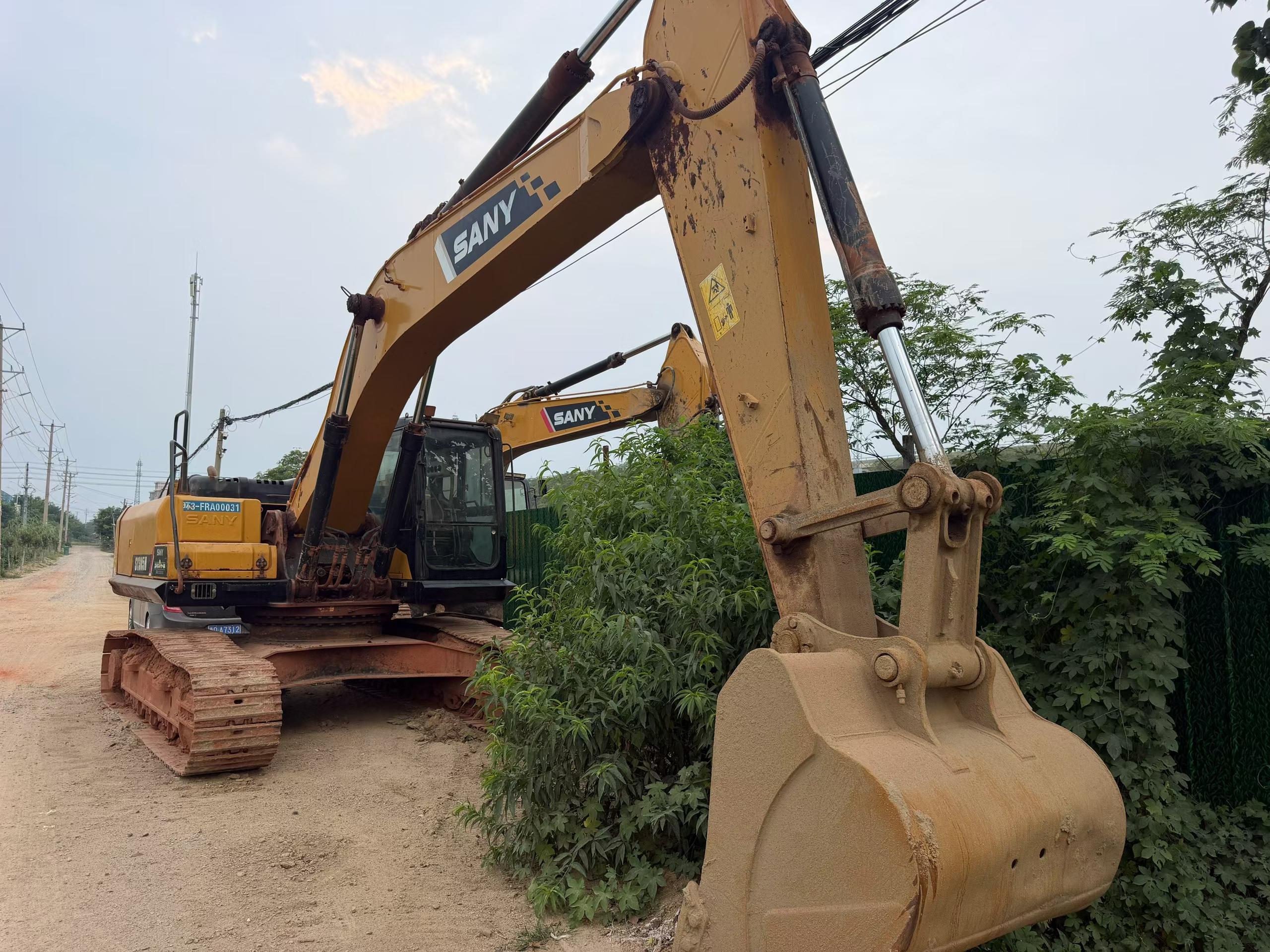 Buy Sany SY245H Used Excavator / 7