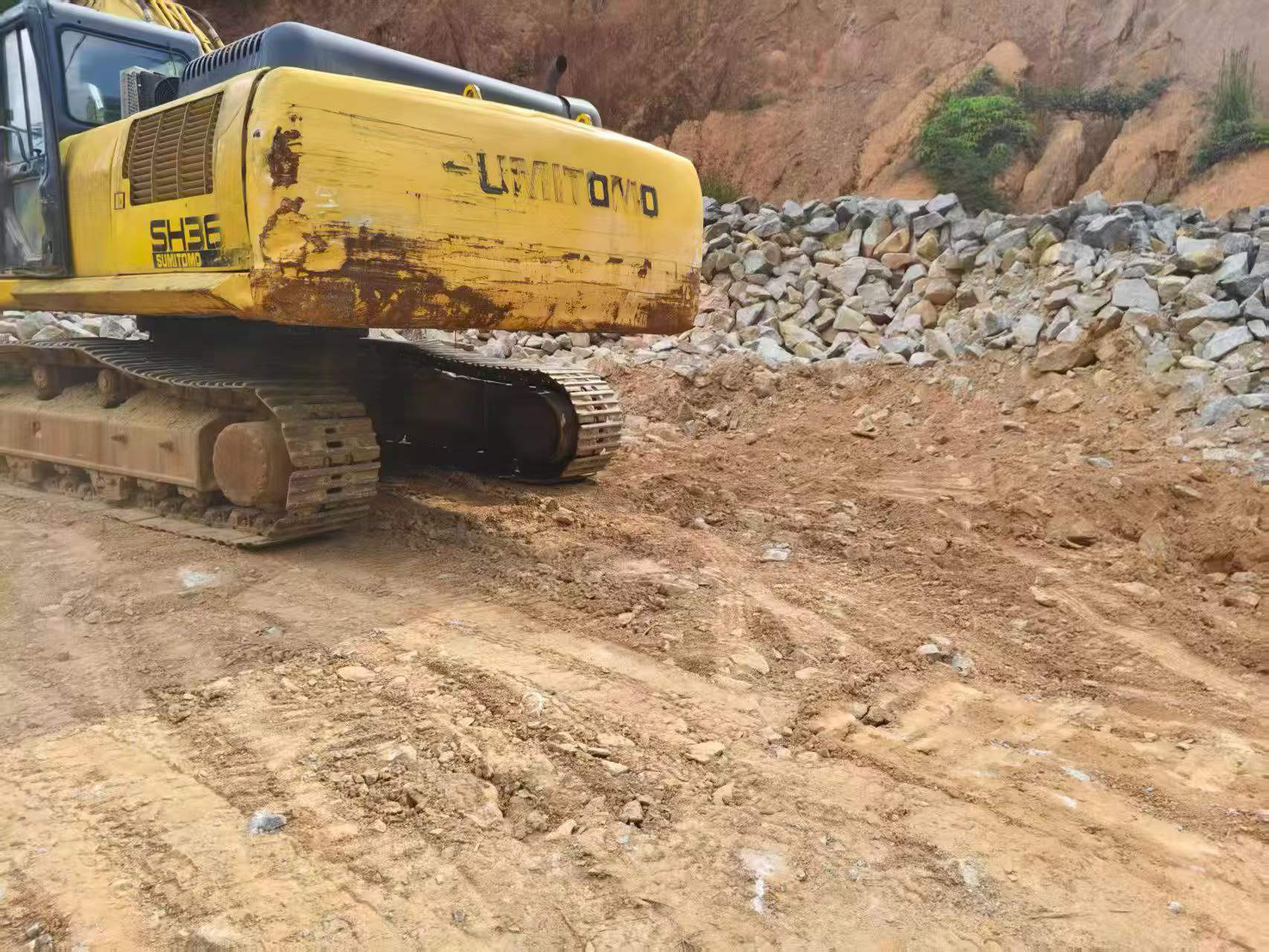 Buy Sumitomo SH360C5 Used Excavator / 2