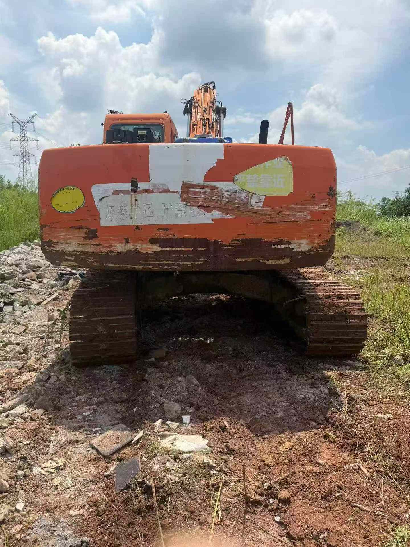 Compre Escavadeira Doosan DH220-7 Usada / 9 Compre Escavadeira Doosan DH220-7 Usada / 9
