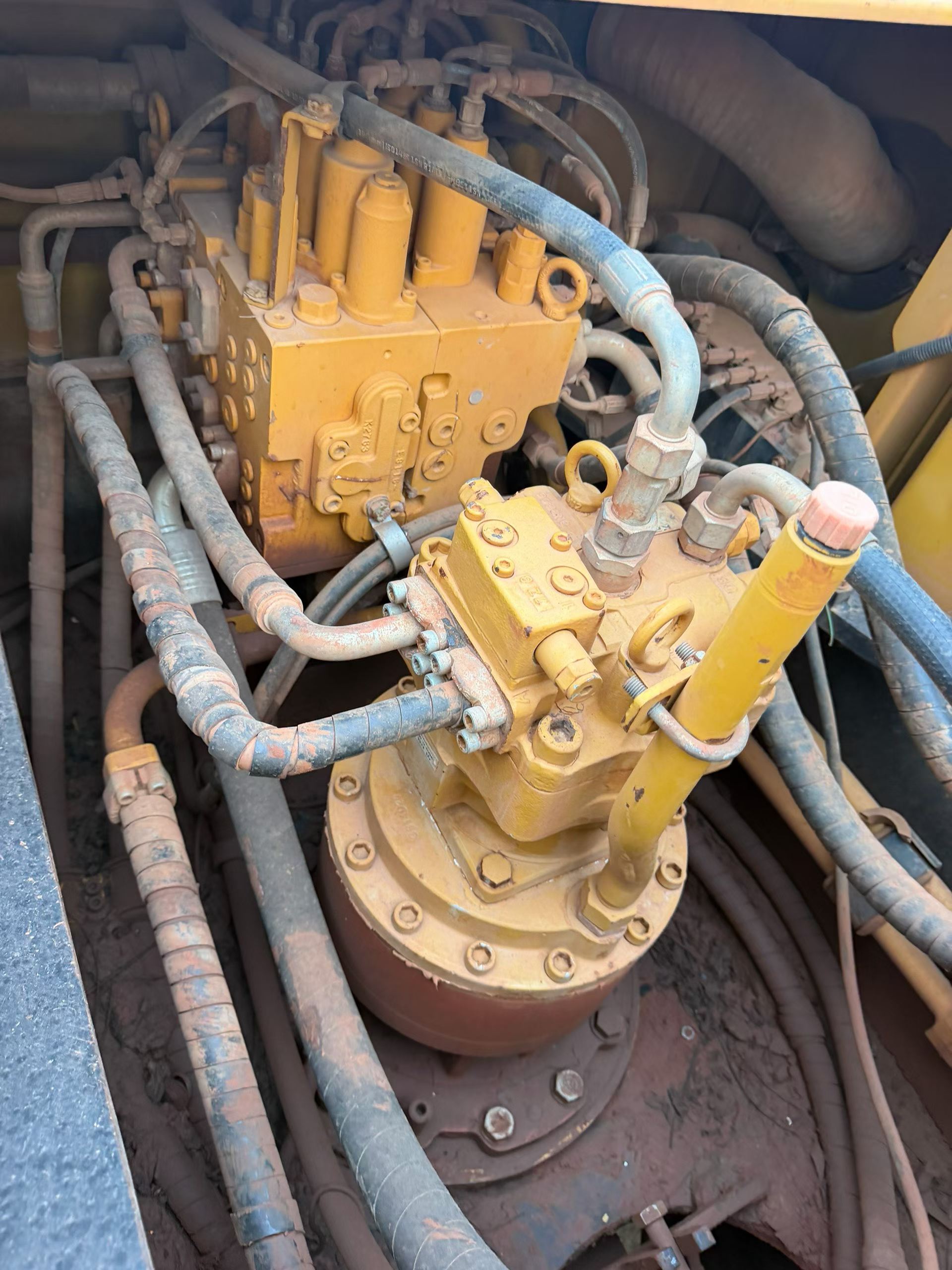 Buy Sany SY245H Used Excavator / 8