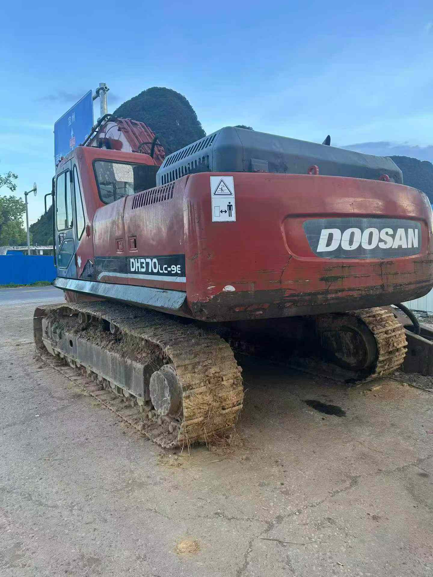 Comprar Doosan DH300-7 Usado Escavadeira