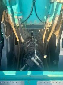 Buy Kobelco SK260LC-8 Used Excavator / 5 Buy Kobelco SK260LC-8 Used Excavator / 5