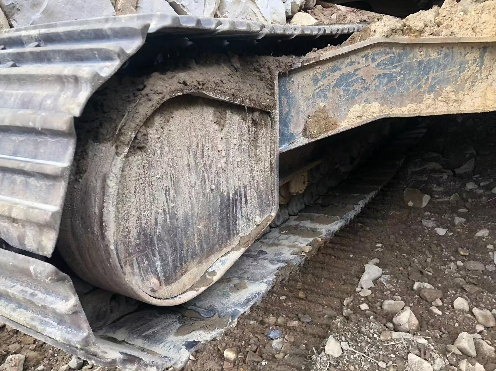 Compre Excavadora XCMG XE150 Usada / 6