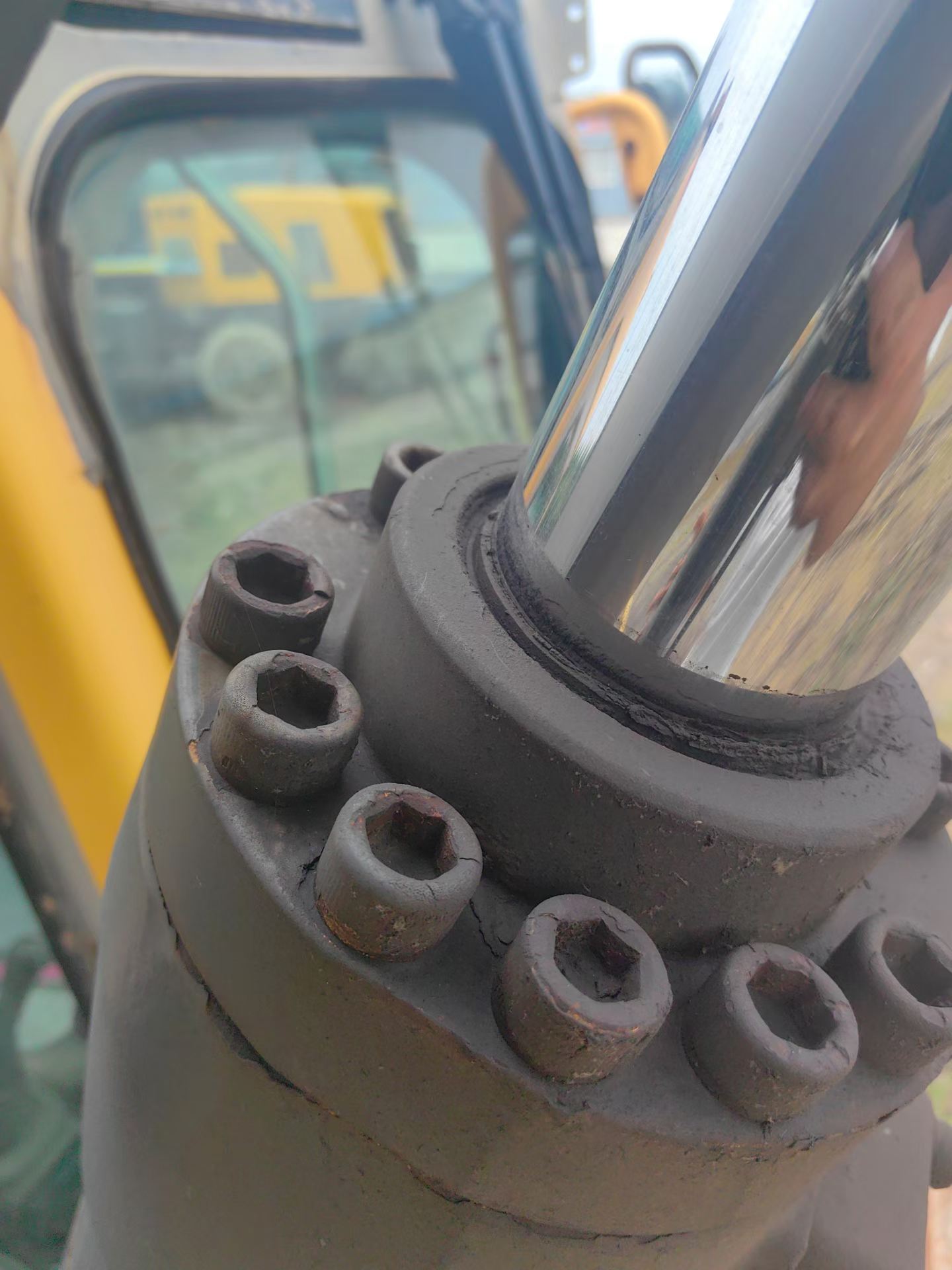 Buy Volvo EC240 Used Excavator / 3