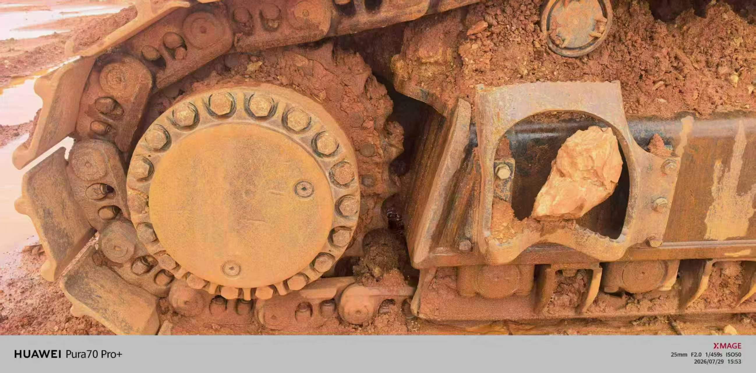شراء حفارة Caterpillar 374D مستعملة / 4