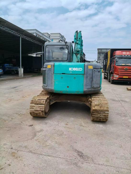 Buy Kobelco SK70 Used Excavator / 1
