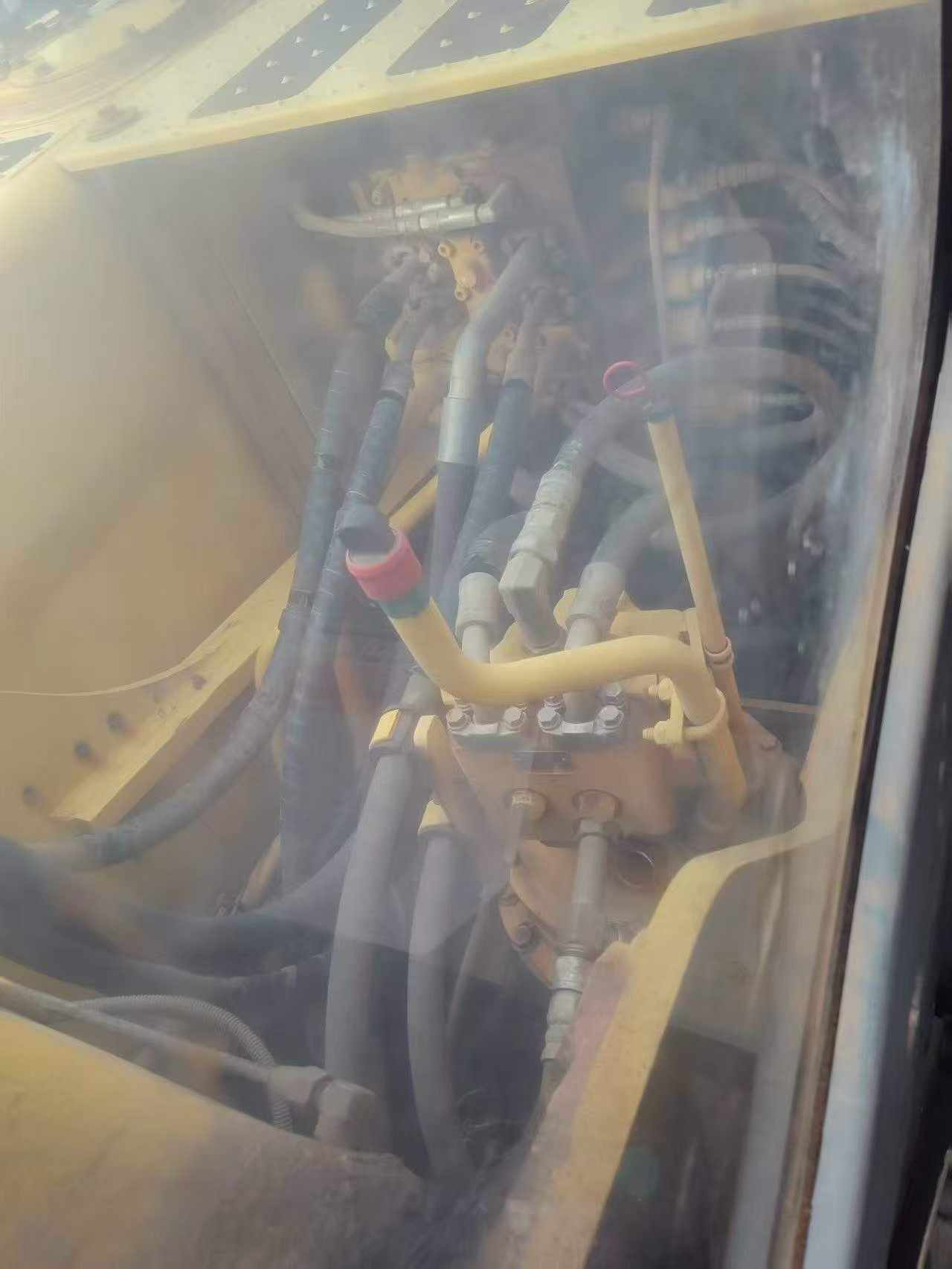 Buy Komatsu PC200-8 Used Excavator / 7