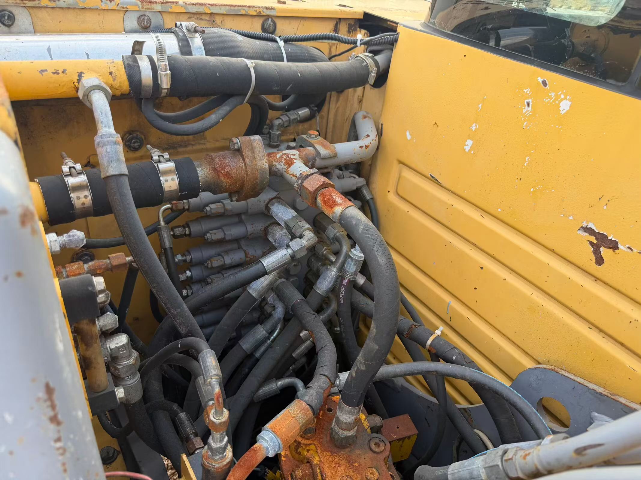 Buy XCMG XE85C Used Excavator / 7 Buy XCMG XE85C Used Excavator / 7