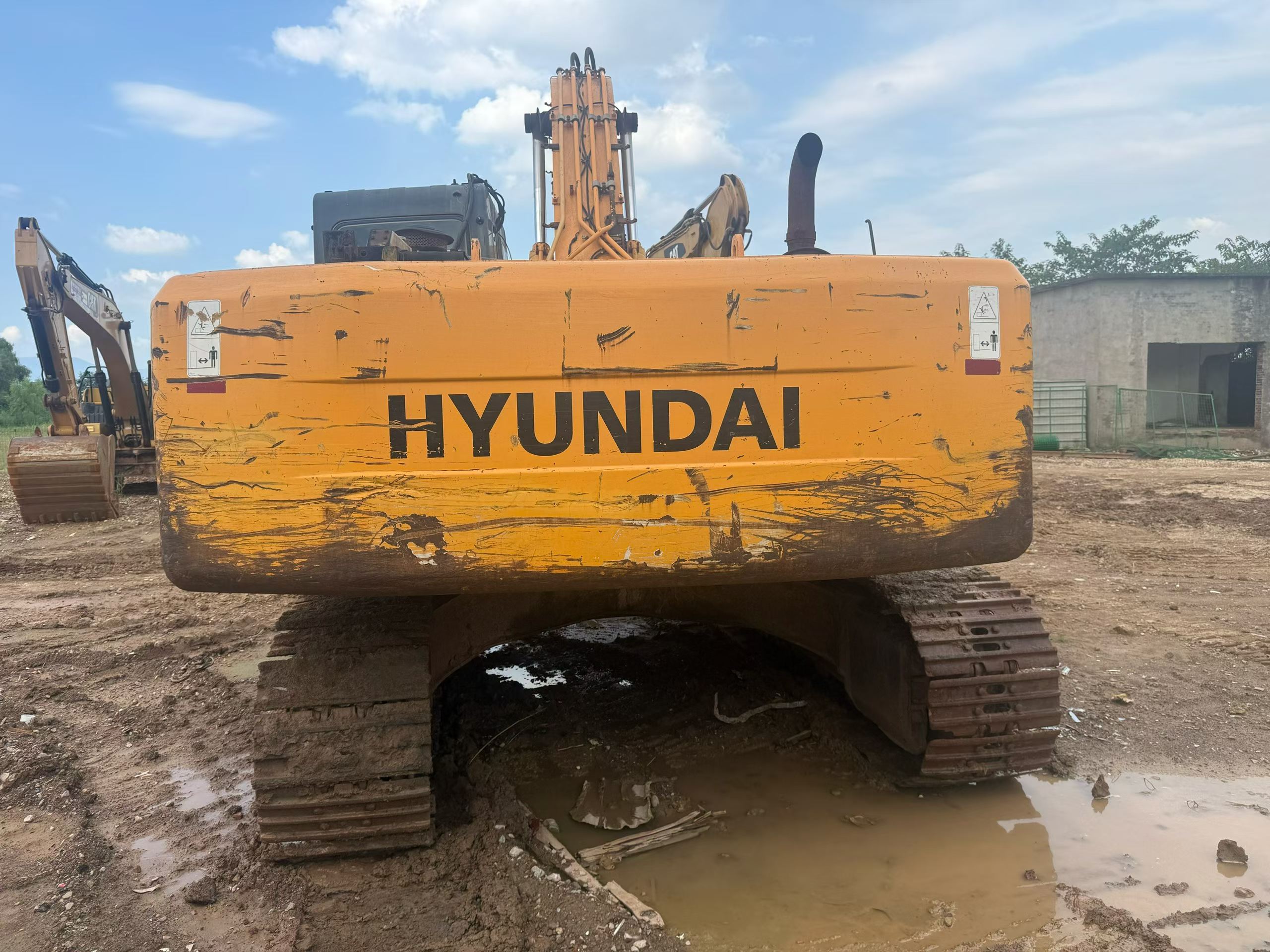Buy Hyundai R305LC-7 Used Excavator / 2 Buy Hyundai R305LC-7 Used Excavator / 2