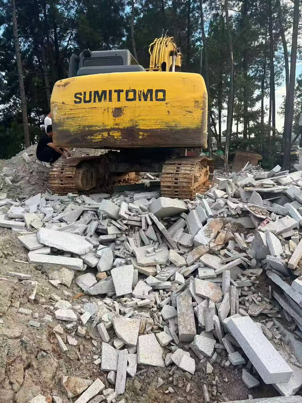Buy Sumitomo SH120 Used Excavator / 6 Buy Sumitomo SH120 Used Excavator / 6