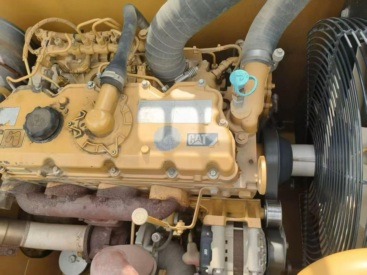 Buy Caterpillar 320D2GC Used Excavator / 6 Buy Caterpillar 320D2GC Used Excavator / 6