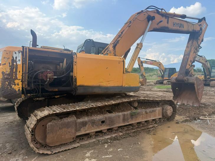 Buy Hyundai R305LC-7 Used Excavator / 1