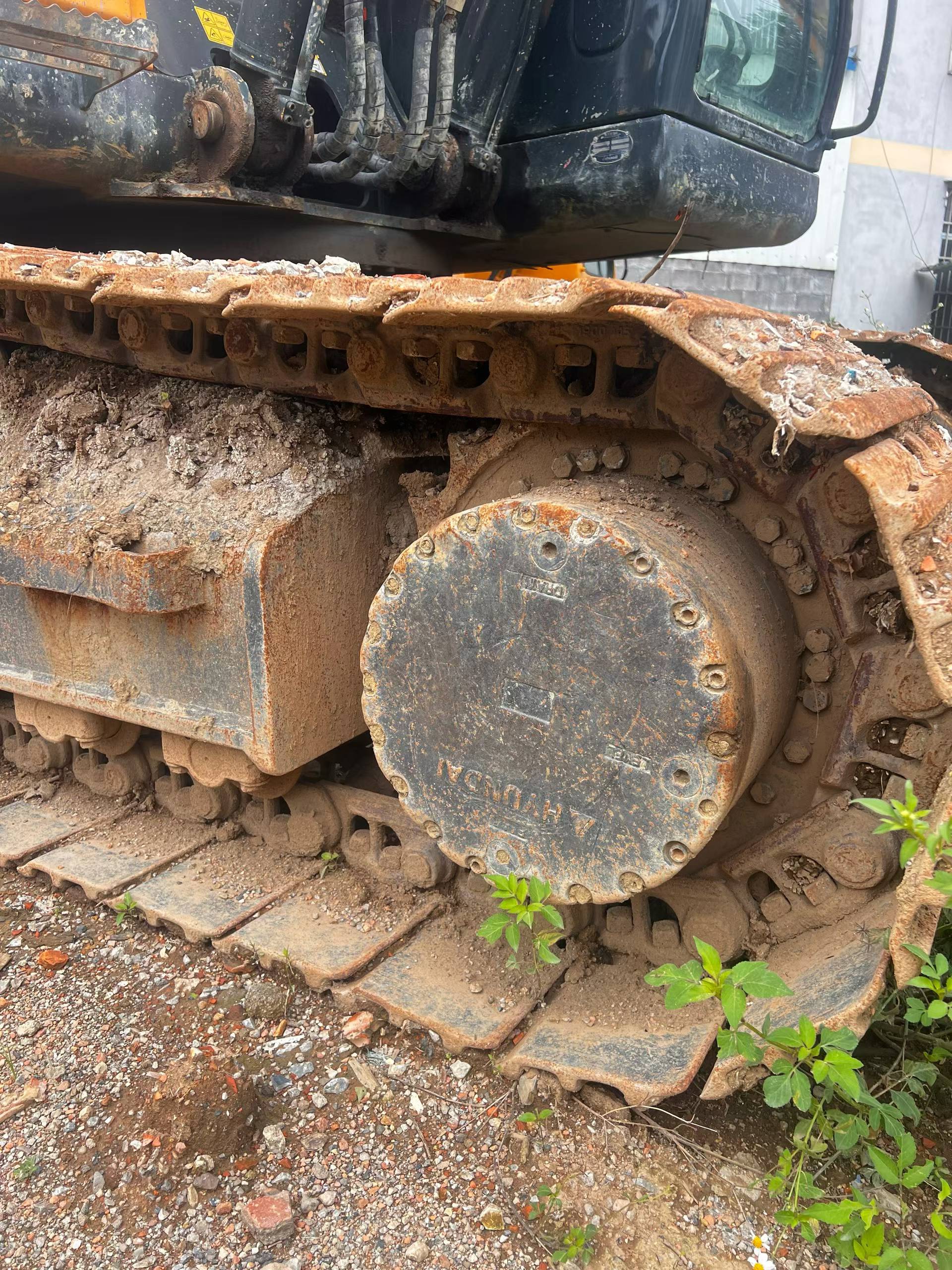 Buy Hyundai R215-7 Used Excavator / 6 Buy Hyundai R215-7 Used Excavator / 6