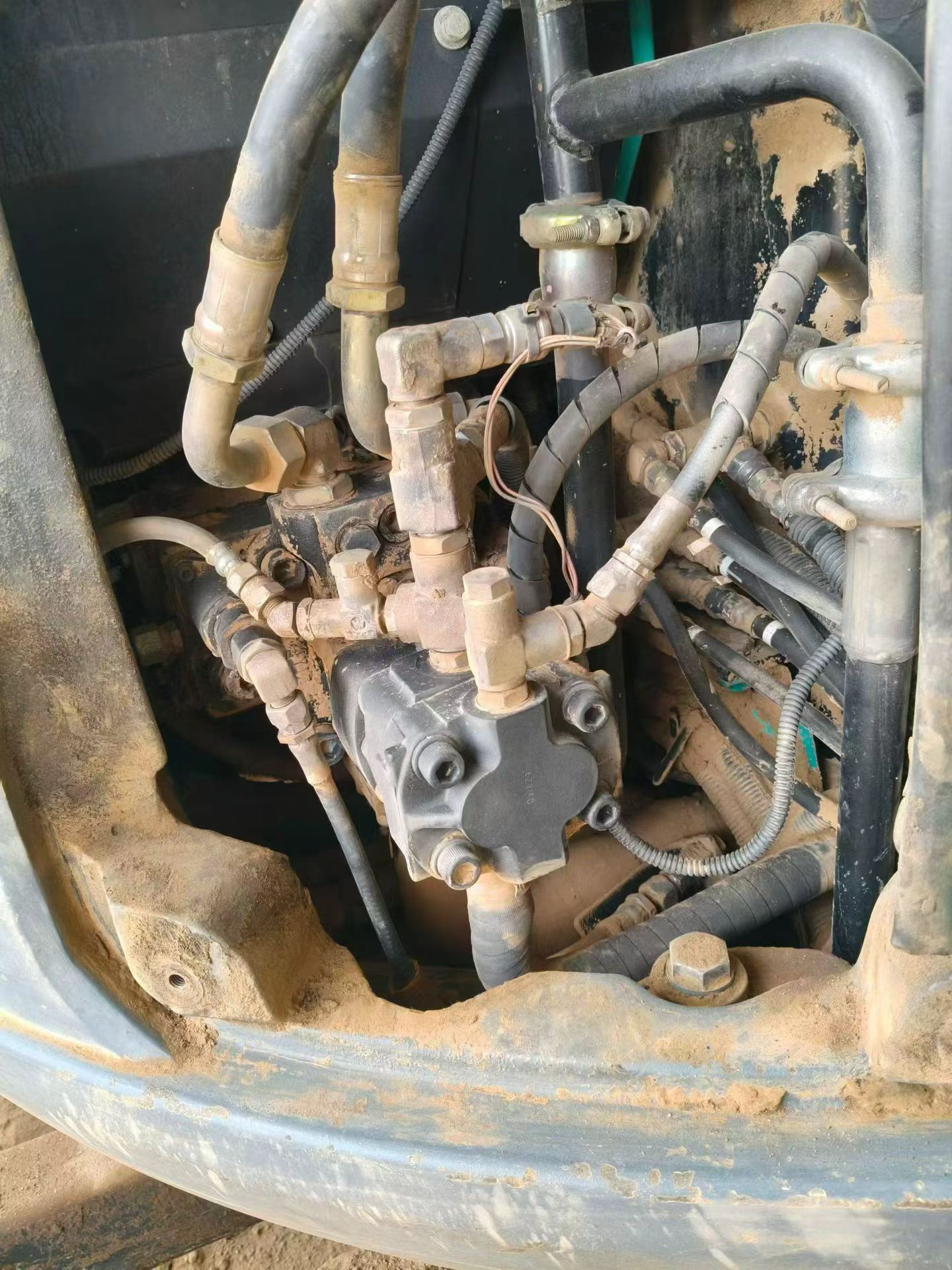 Buy Kobelco SK70 Used Excavator / 8 Buy Kobelco SK70 Used Excavator / 8