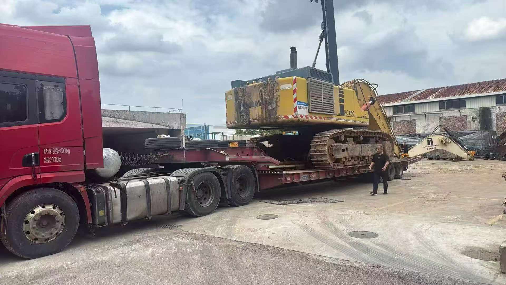 Compre Excavadora Sumitomo SH120 Usada / 8 Compre Excavadora Sumitomo SH120 Usada / 8