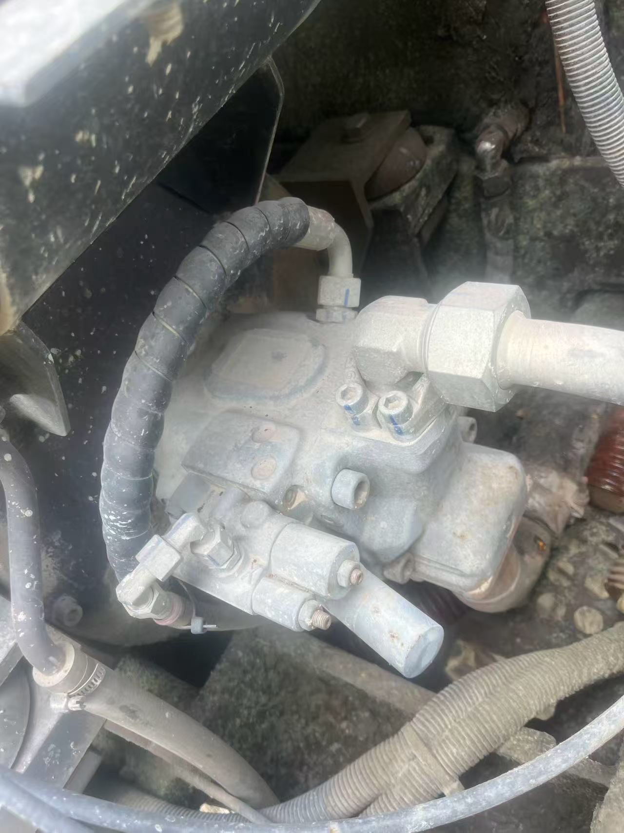 Buy Sany SY55 Used Excavator / 2 Buy Sany SY55 Used Excavator / 2