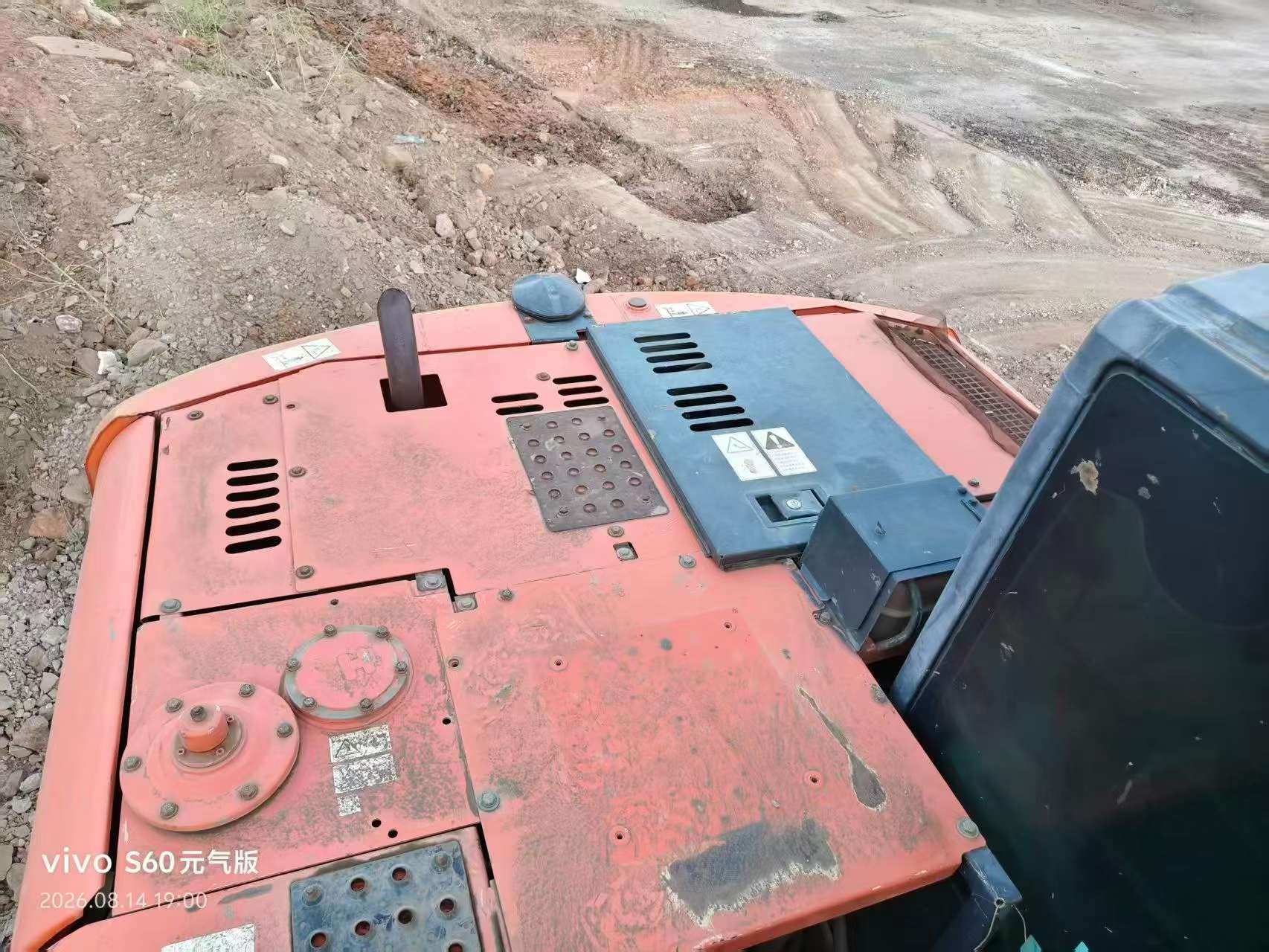 Buy Hitachi ZX130-5A Used Excavator / 3