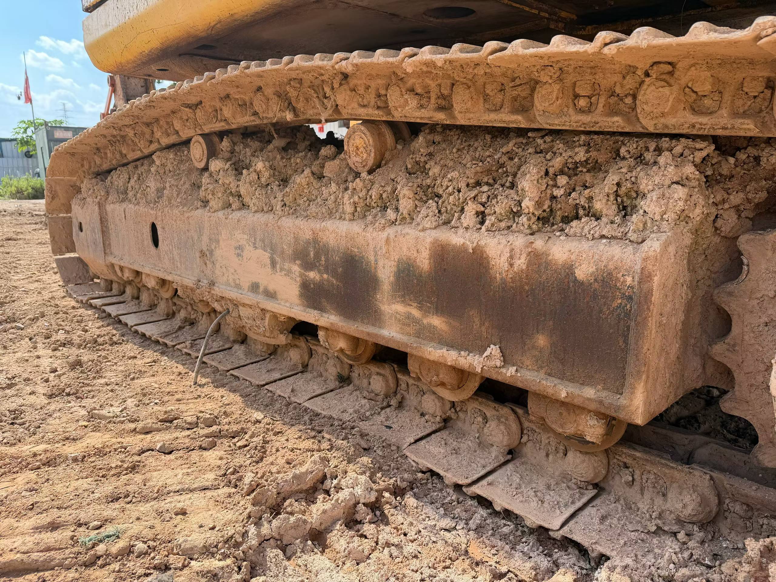 Buy Komatsu PC160-7 Used Excavator / 9 Buy Komatsu PC160-7 Used Excavator / 9