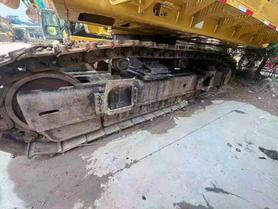 Buy Caterpillar 374D Used Excavator / 2 Buy Caterpillar 374D Used Excavator / 2