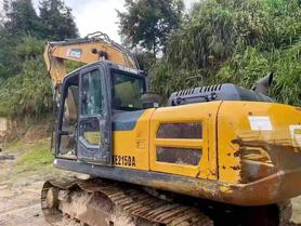 Buy XCMG XE205DA Used Excavator / 2 Buy XCMG XE205DA Used Excavator / 2