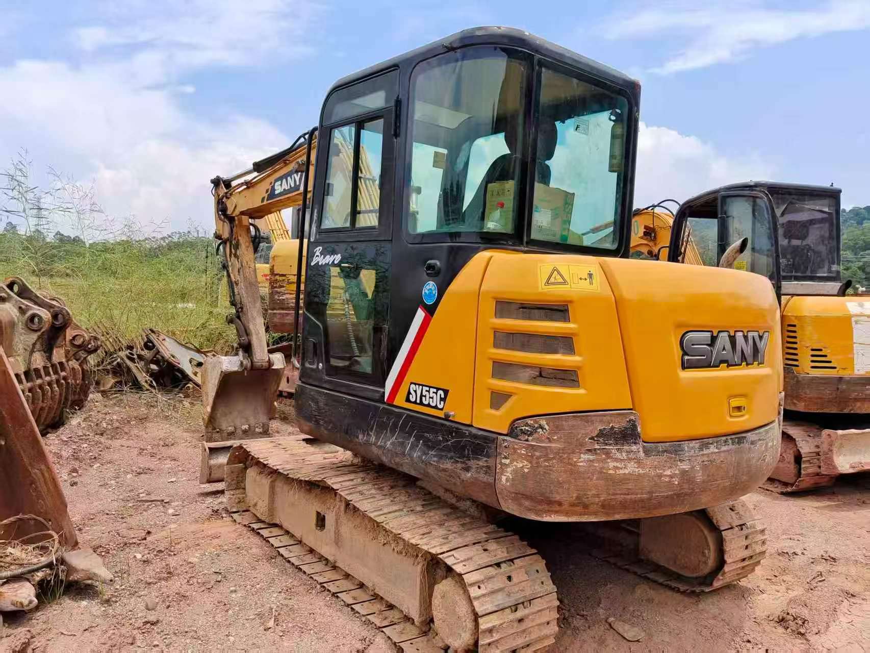 Buy Sany SY55 Used Excavator / 2