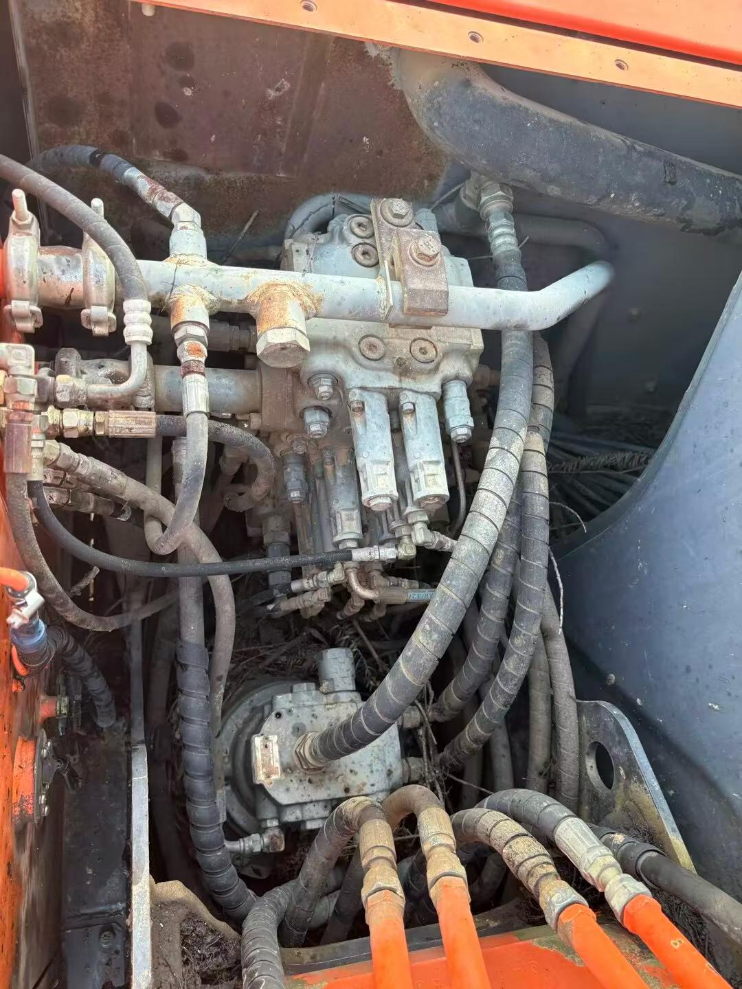 Buy Hitachi ZX70-3 Used Excavator / 6 Buy Hitachi ZX70-3 Used Excavator / 6