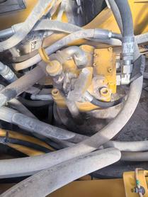 Buy Caterpillar 326DL Used Excavator / 6 Buy Caterpillar 326DL Used Excavator / 6