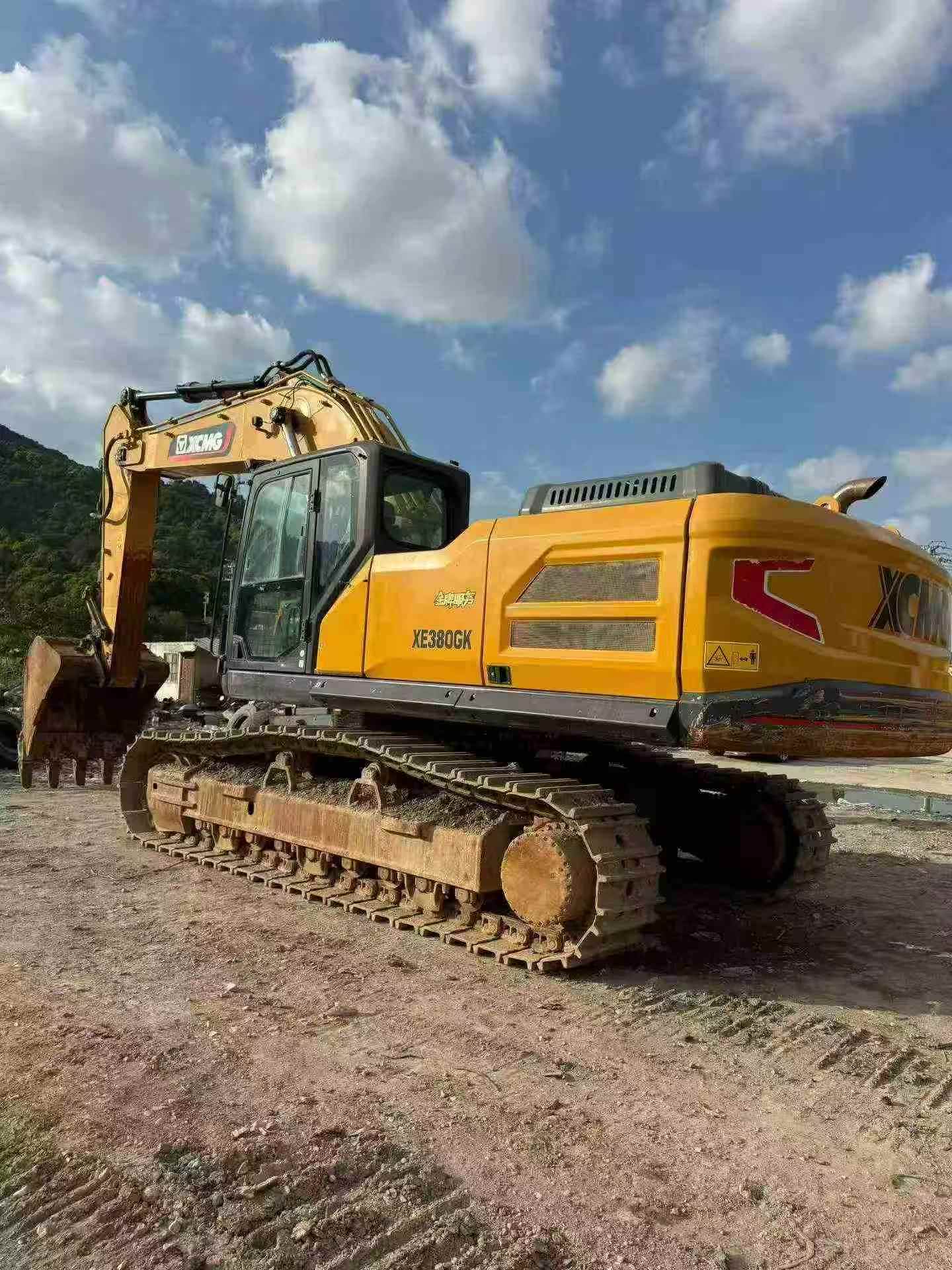 Buy XCMG XE380K Used Excavator / 3 Buy XCMG XE380K Used Excavator / 3