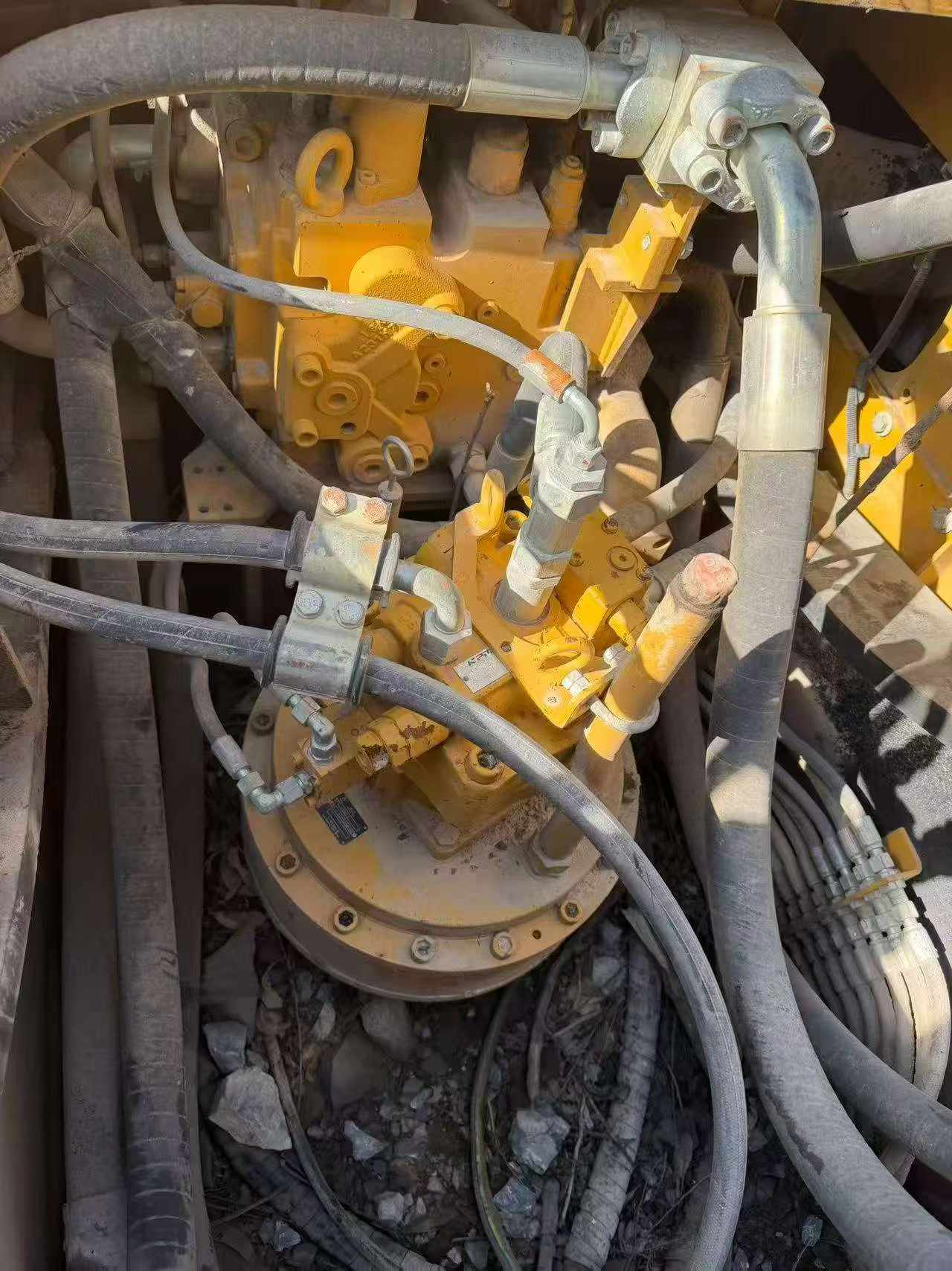 Buy Sany SY375H Used Excavator / 4 Buy Sany SY375H Used Excavator / 4