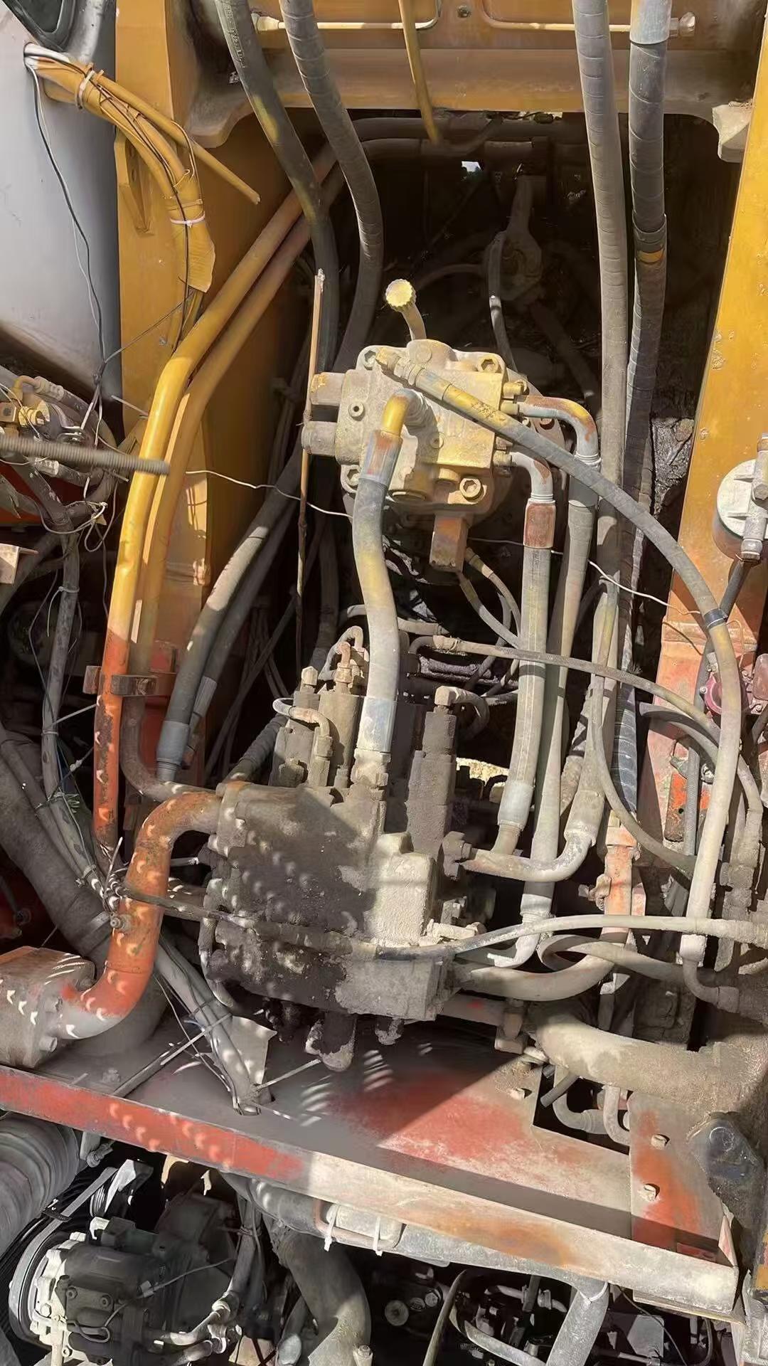 Buy Doosan DH300-7 Used Excavator / 3 Buy Doosan DH300-7 Used Excavator / 3