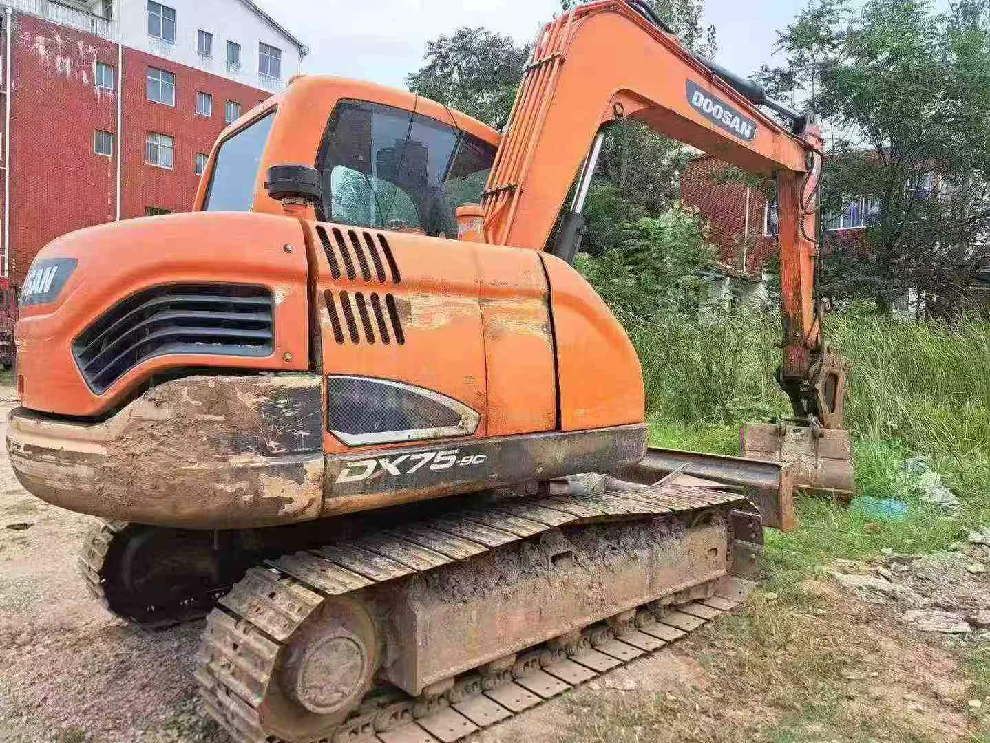Buy Doosan DX75 Used Excavator / 6 Buy Doosan DX75 Used Excavator / 6