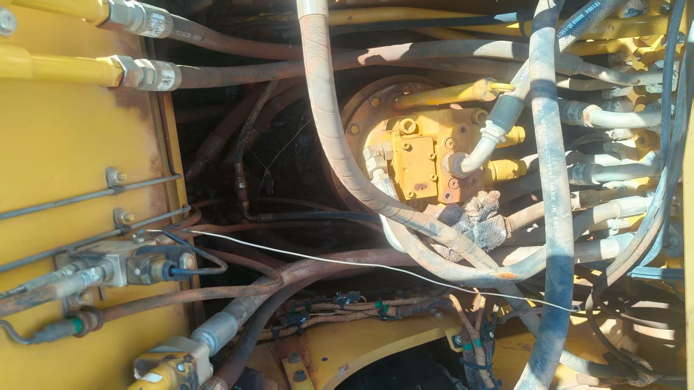Buy Caterpillar 320GC Used Excavator / 2 Buy Caterpillar 320GC Used Excavator / 2
